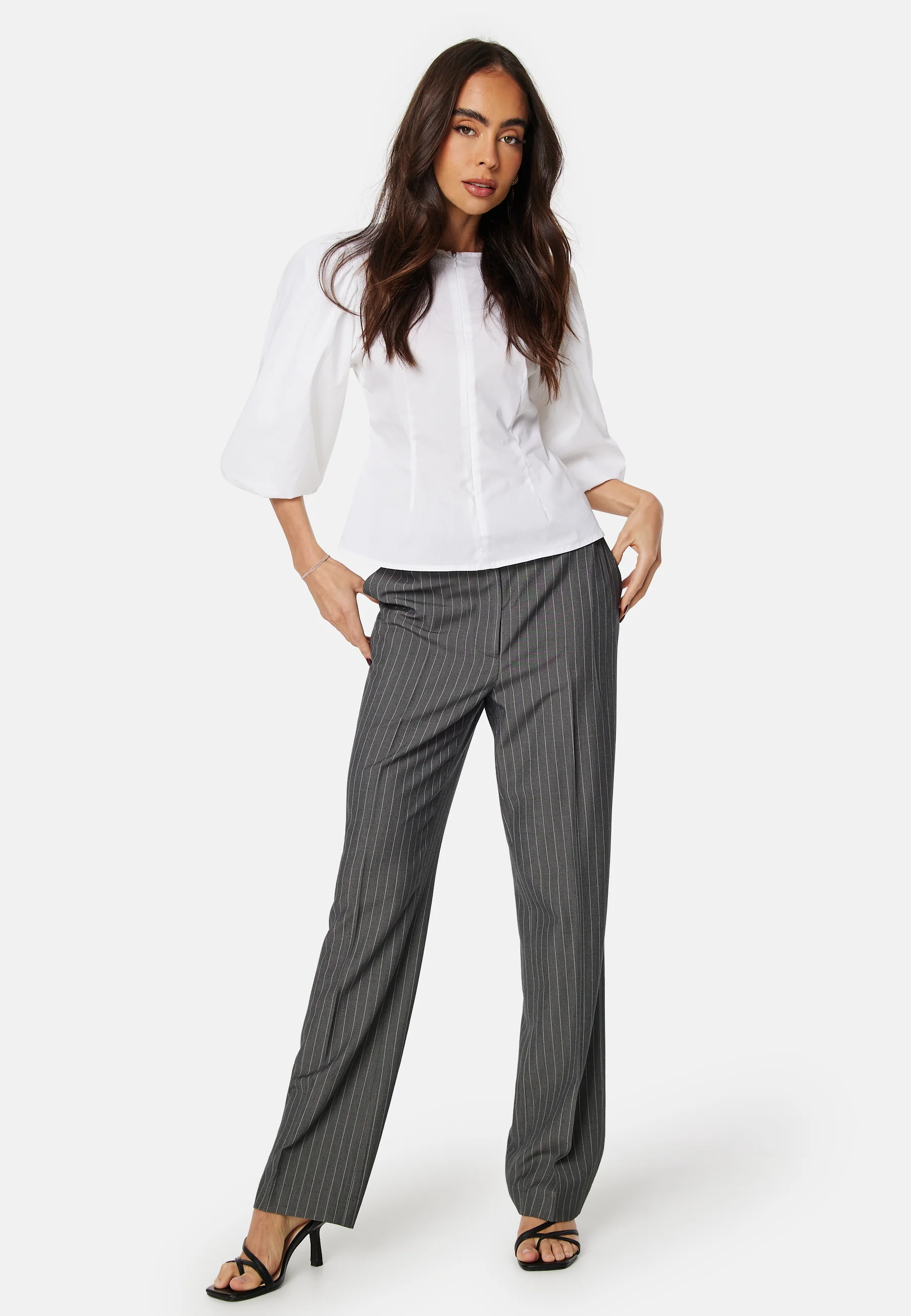 Videla 2/4 Volume Sleeve Top - Image 3