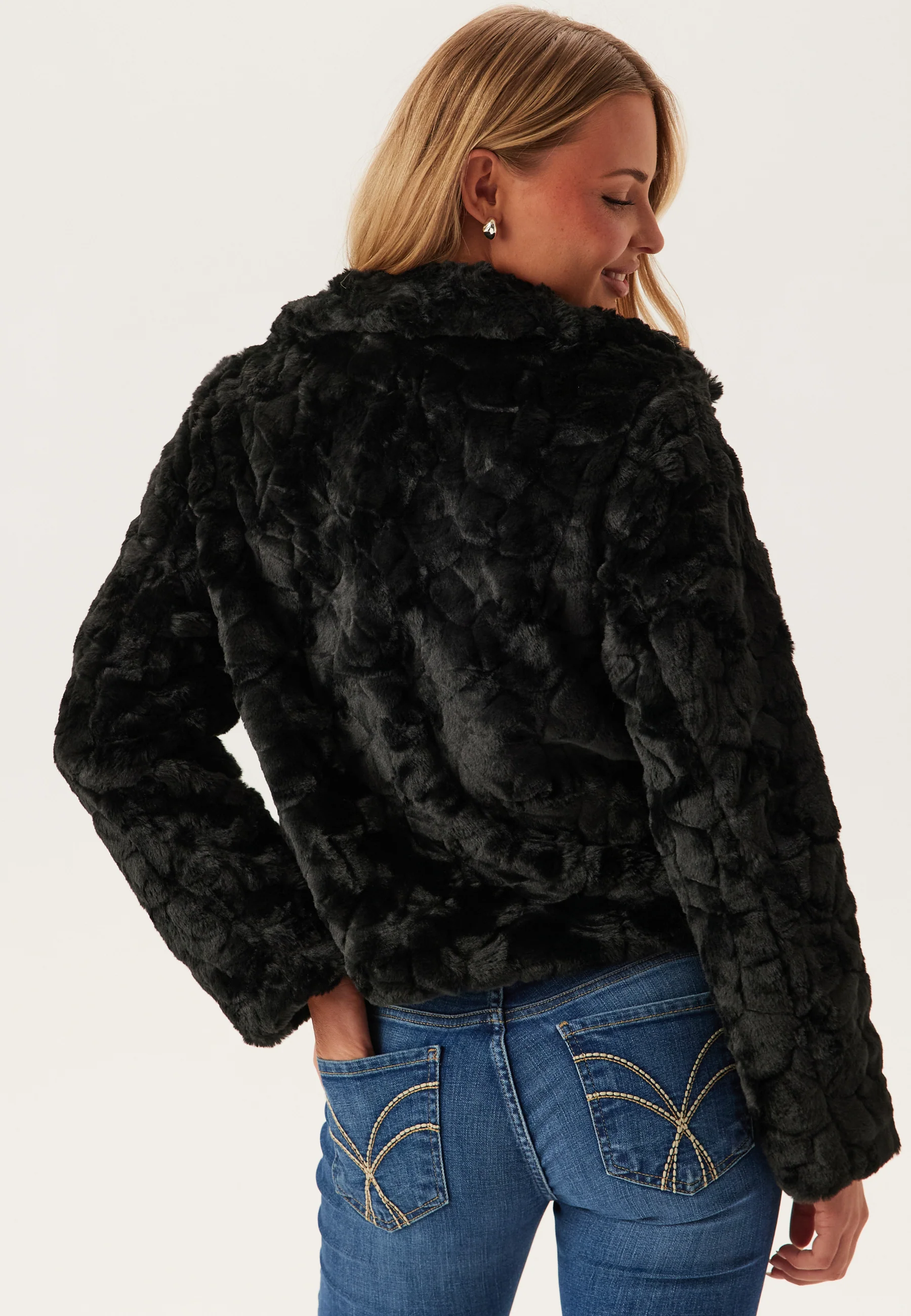 Vidorte L/S Jacket - Image 3