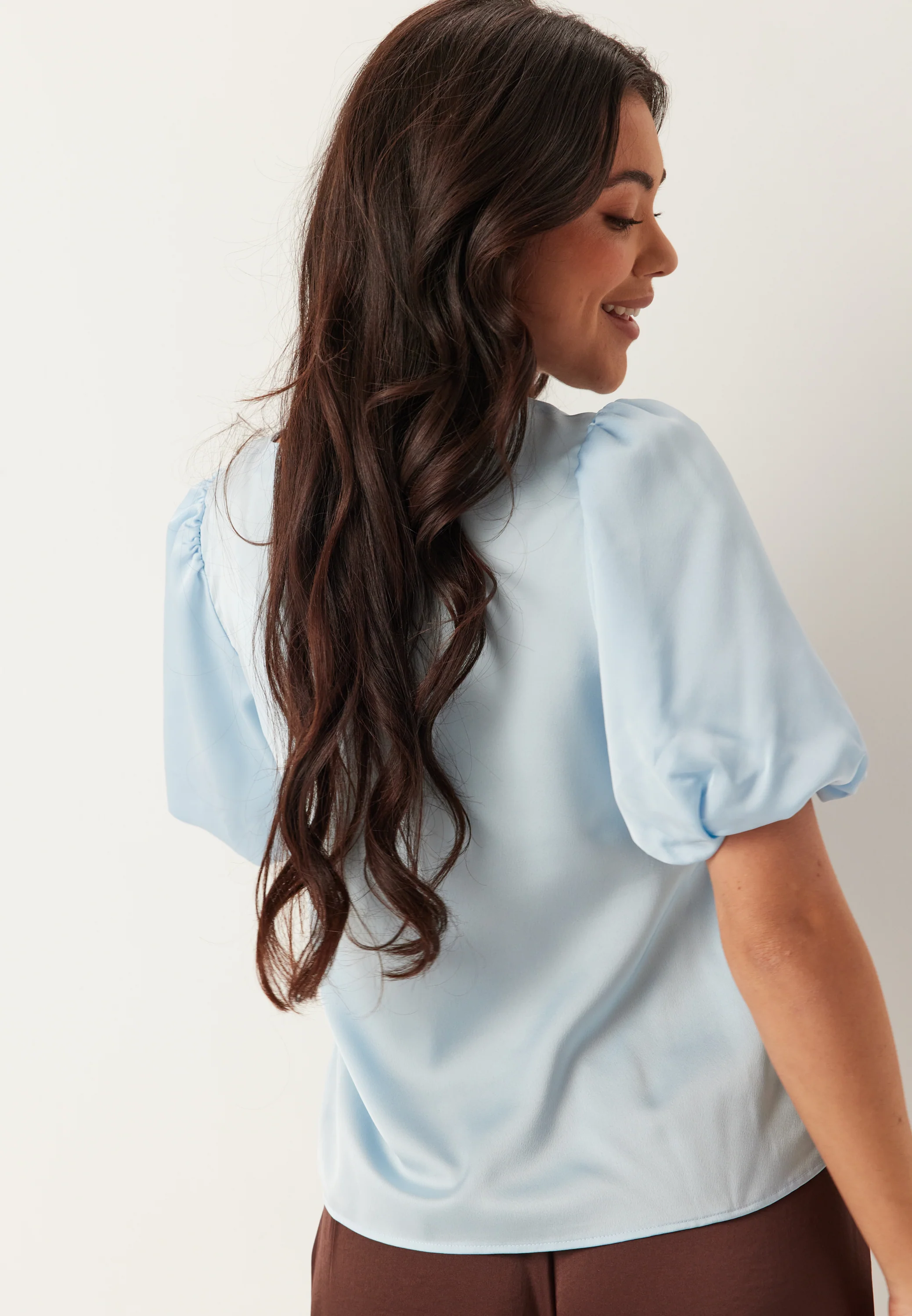 Viellette 2/4 SATIN PUFF TOP S - Image 2