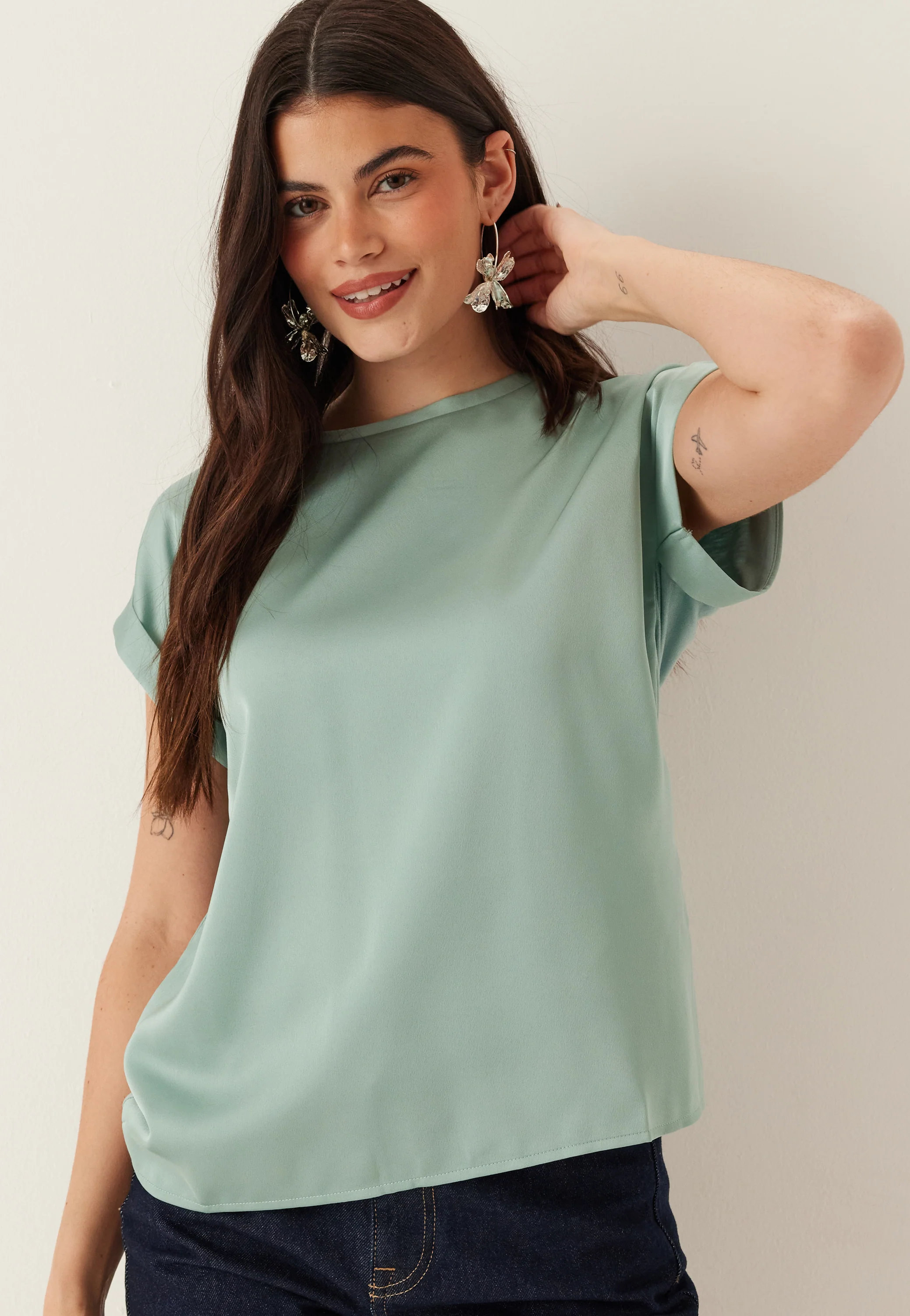 Viellette S/S Satin Top - Image 4