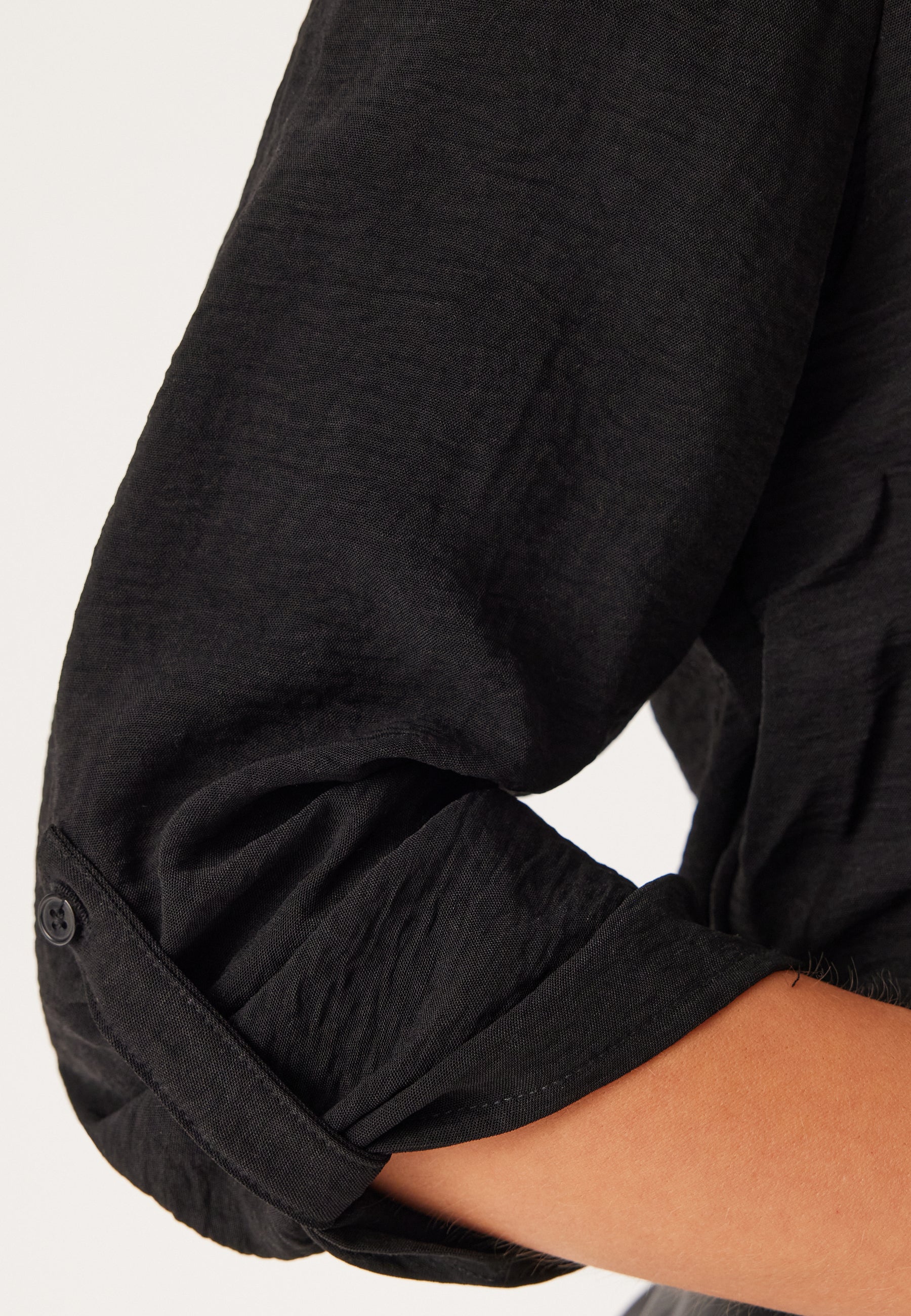Vijosa 3/4 V-NECK TOP - Image 4