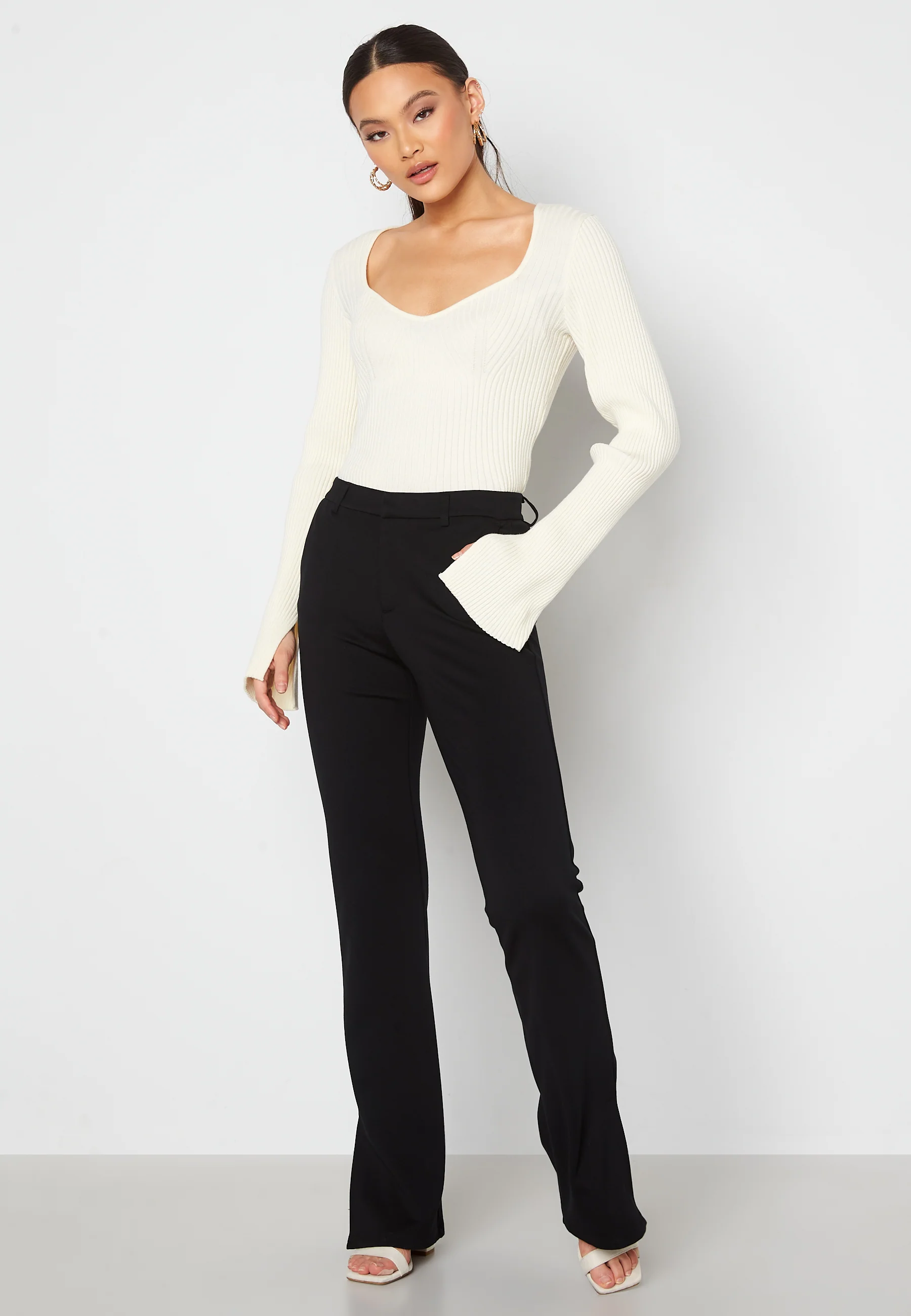 Vika Flared Slit Pant