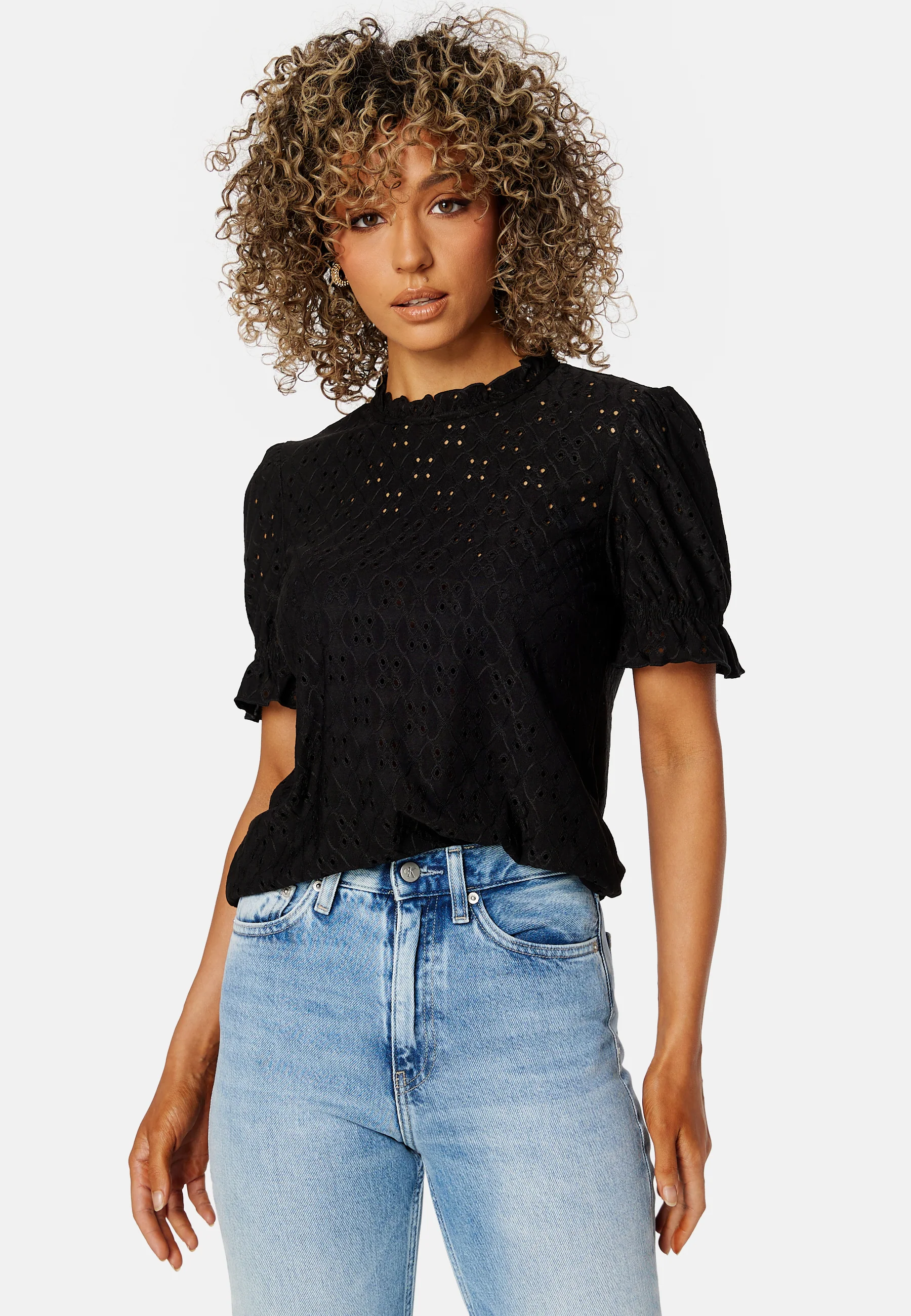 Vikawa S/S Flounce Top