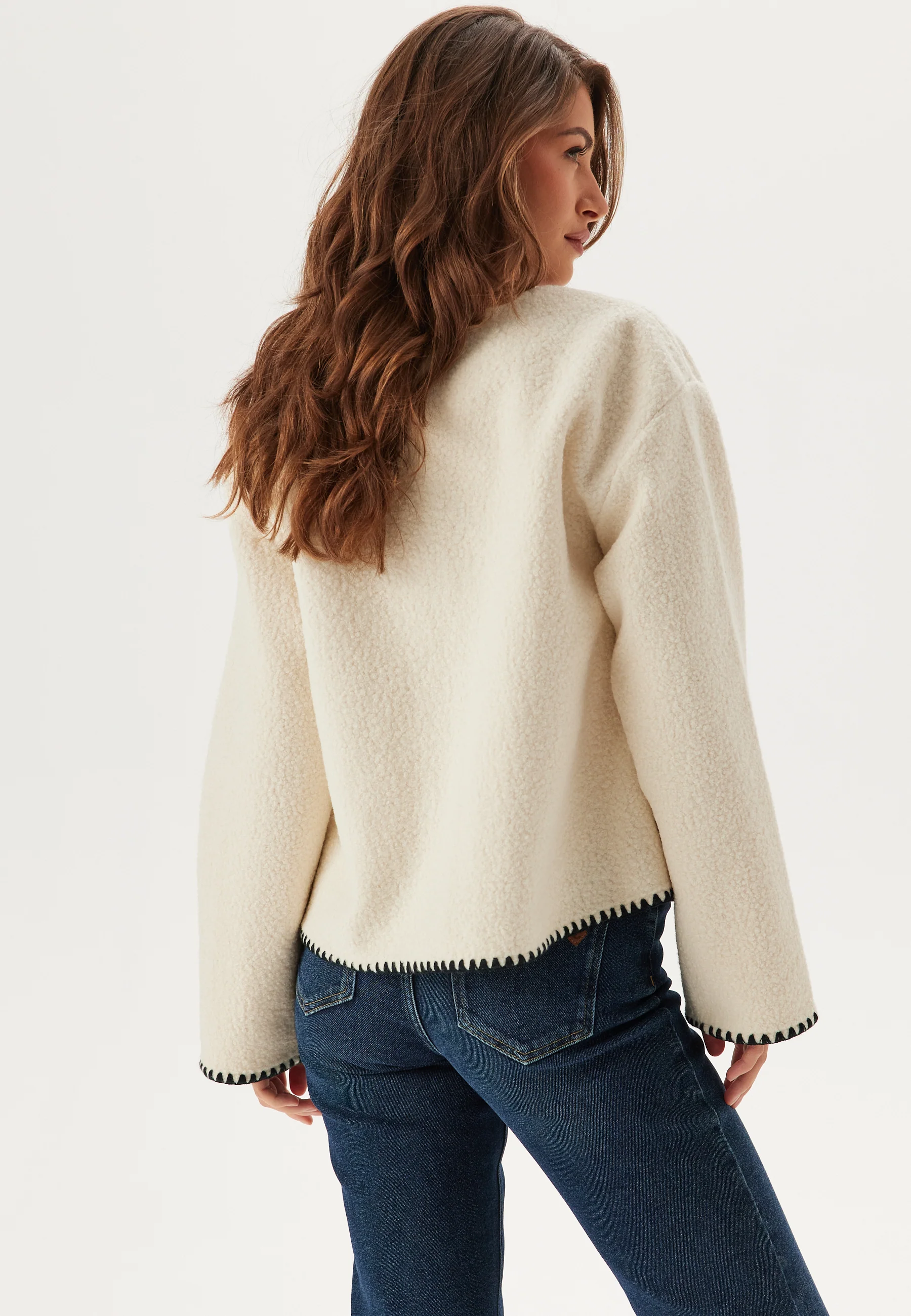 Vikaya L/S SHORT TEDDY JACKET - Image 3