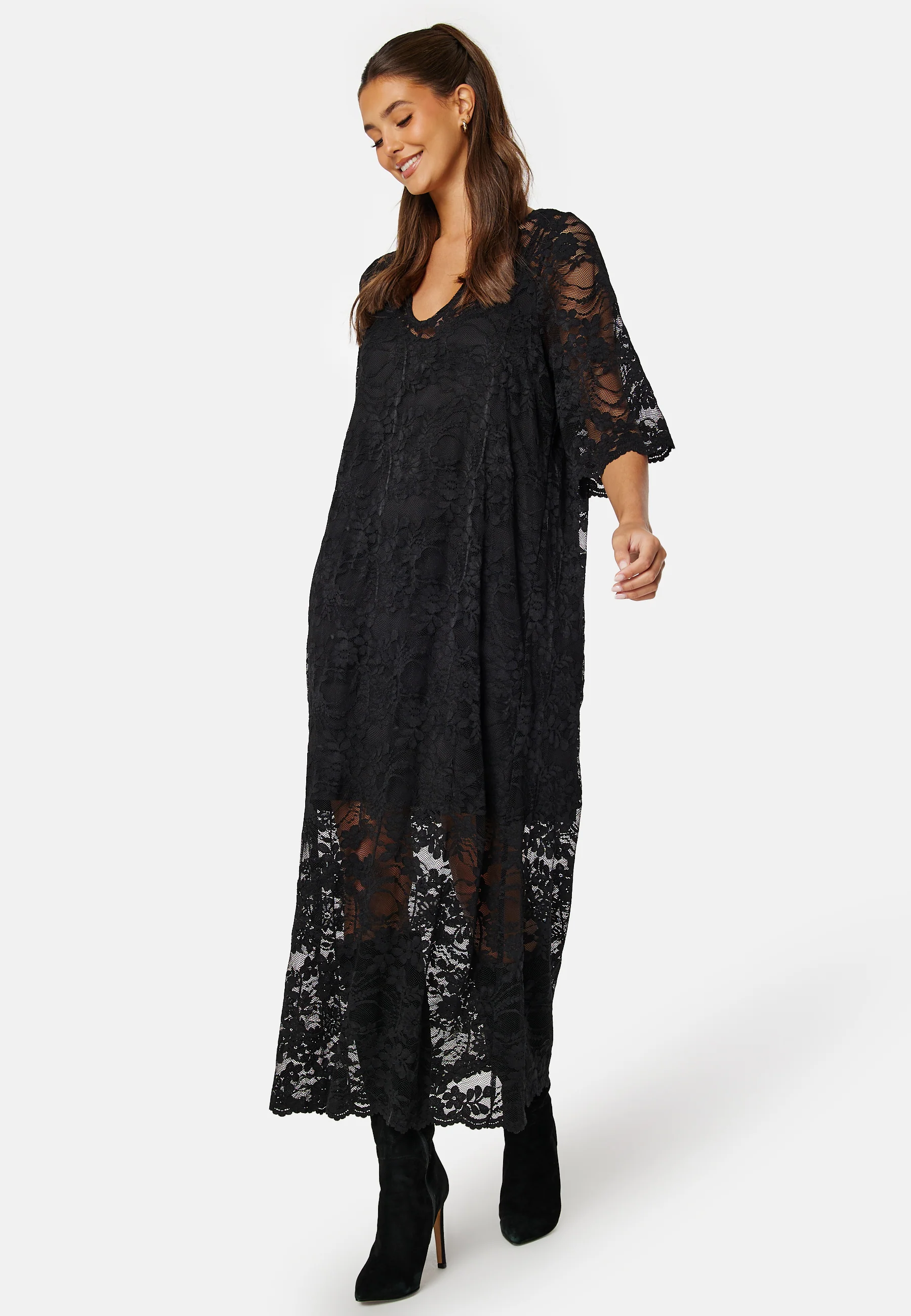 Vilorna 2/4 Lace Midi Dress - Image 3