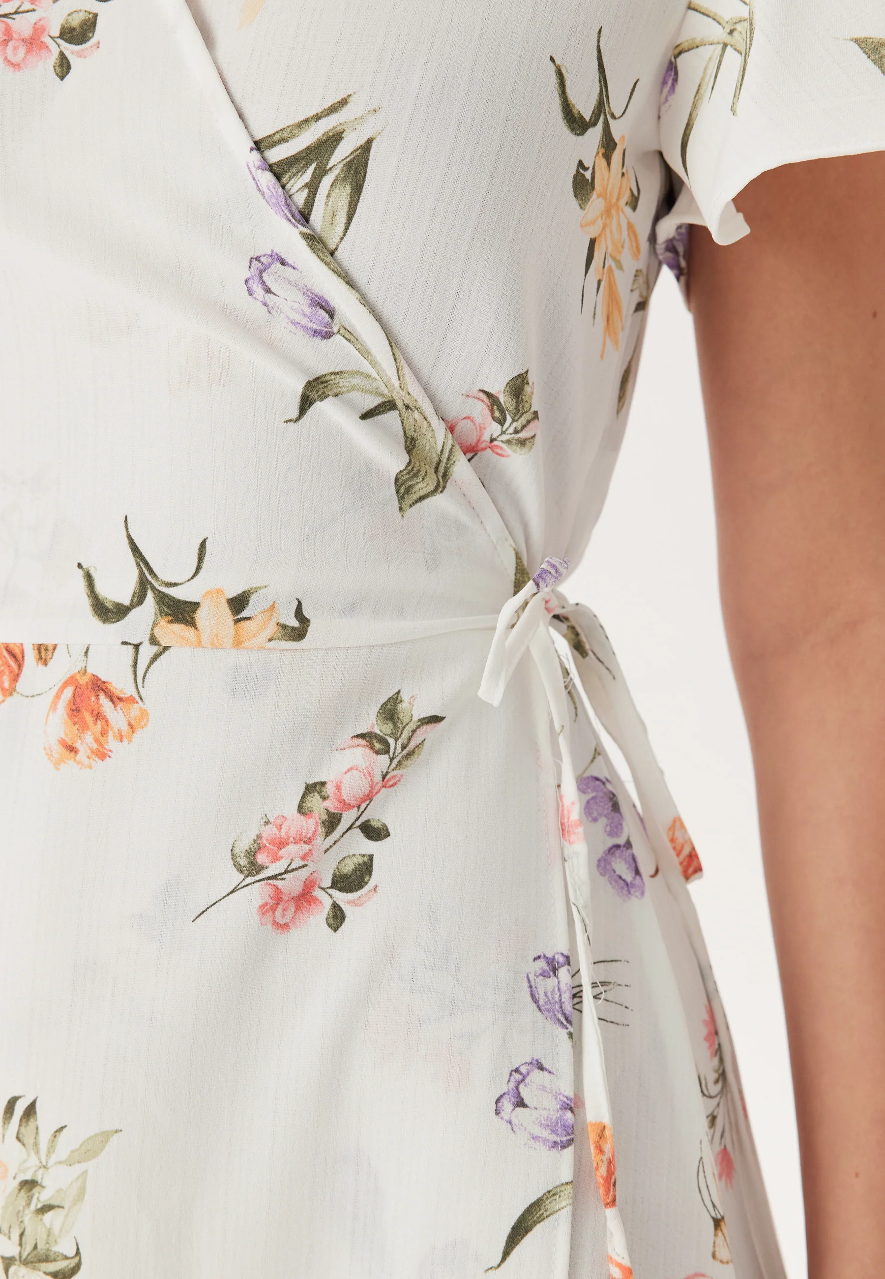 Vilovie S/S Wrap Midi Dress - Image 3