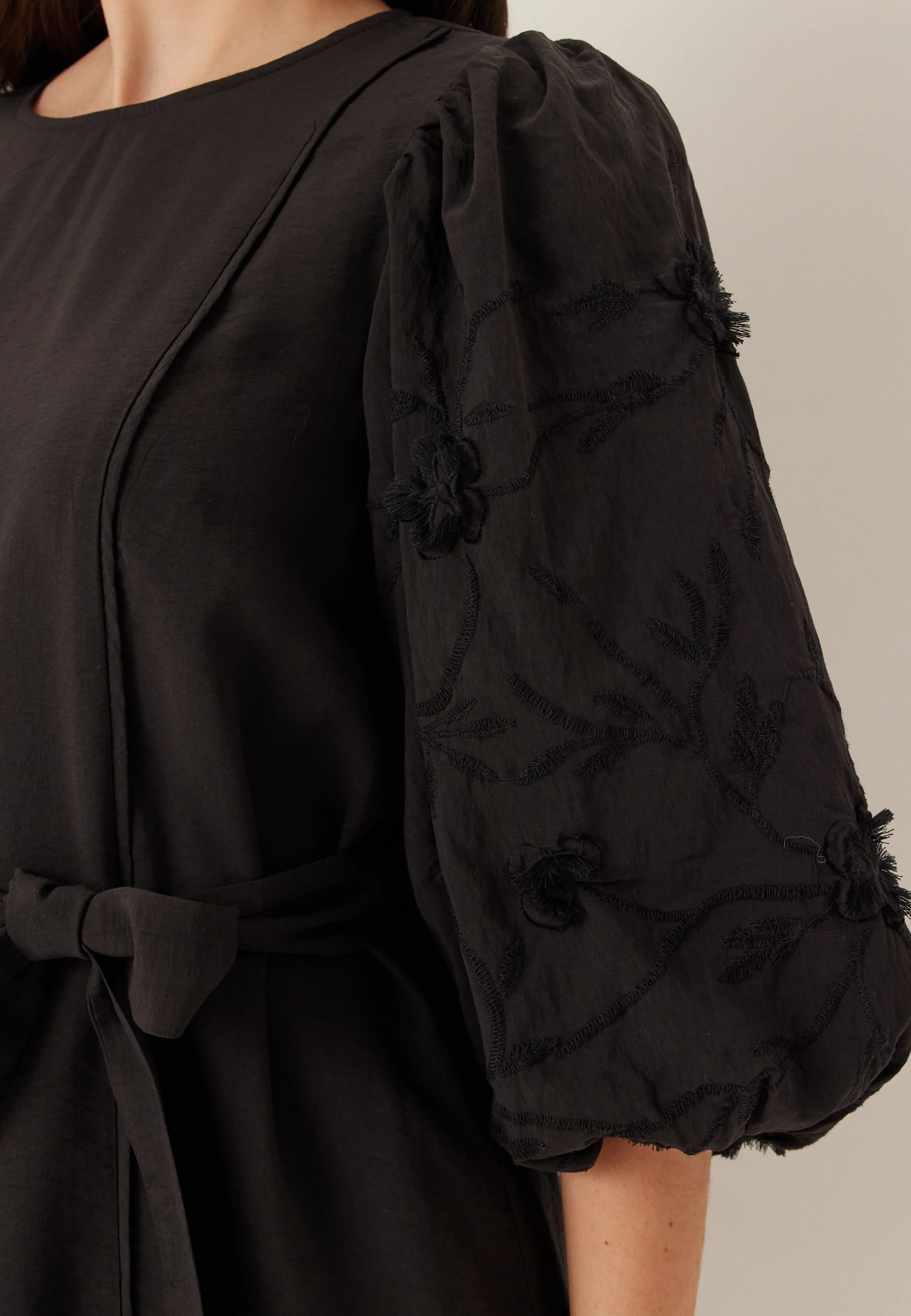 Vimala O-neck 3/4 EMB. DRESS - Image 2