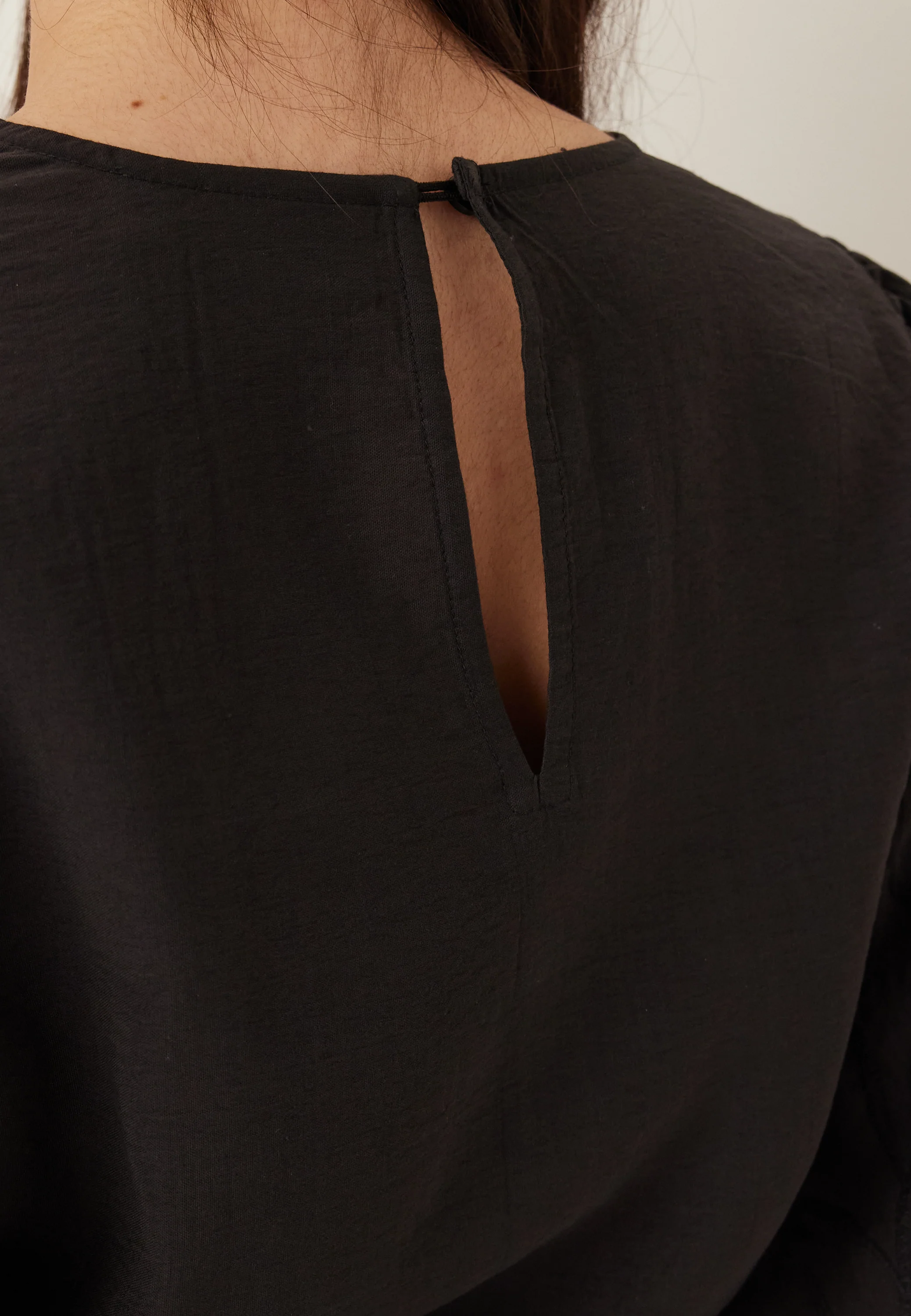 Vimala O-neck 3/4 EMB. DRESS - Image 4
