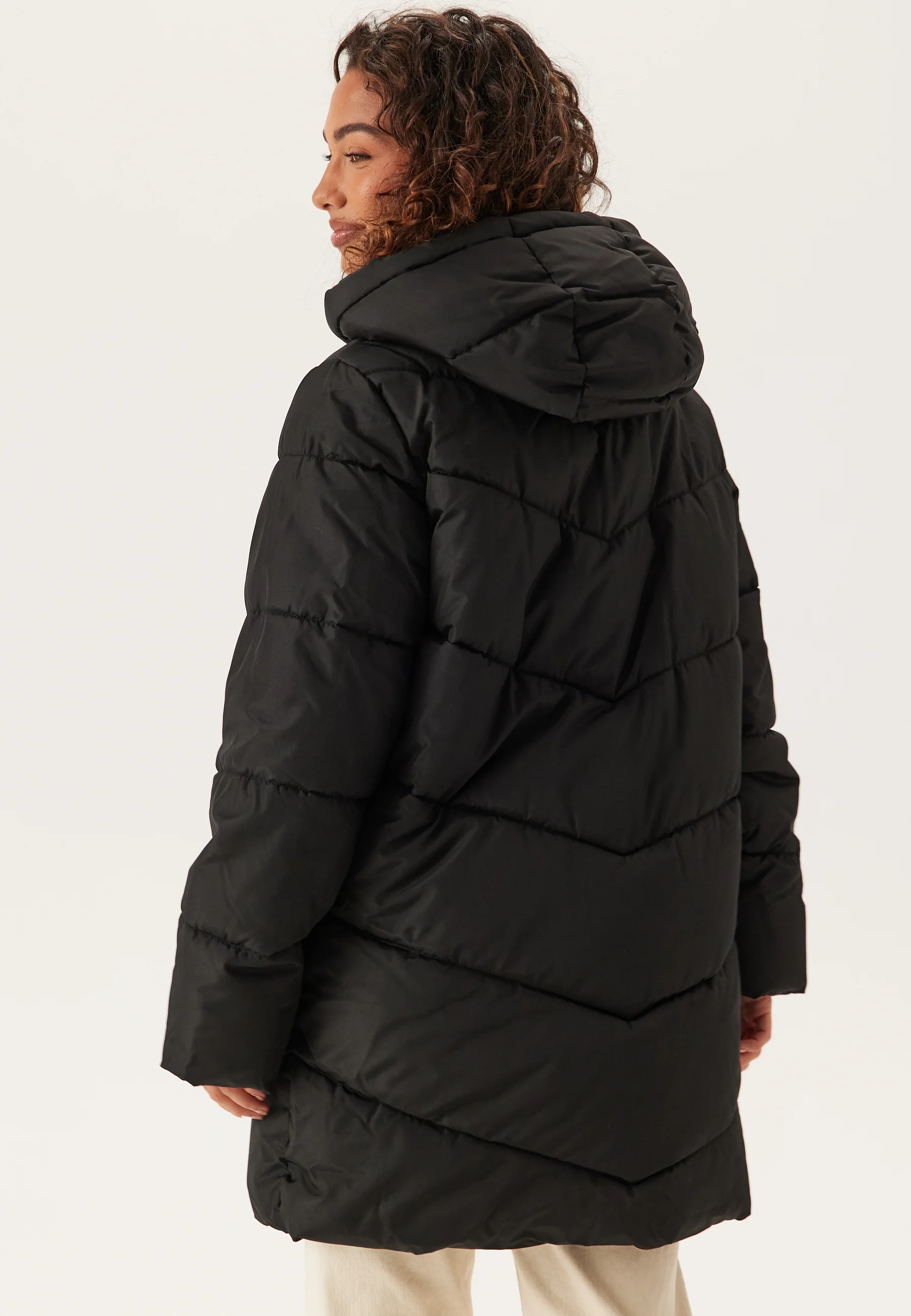 Vimilja Padded Coat - Image 2