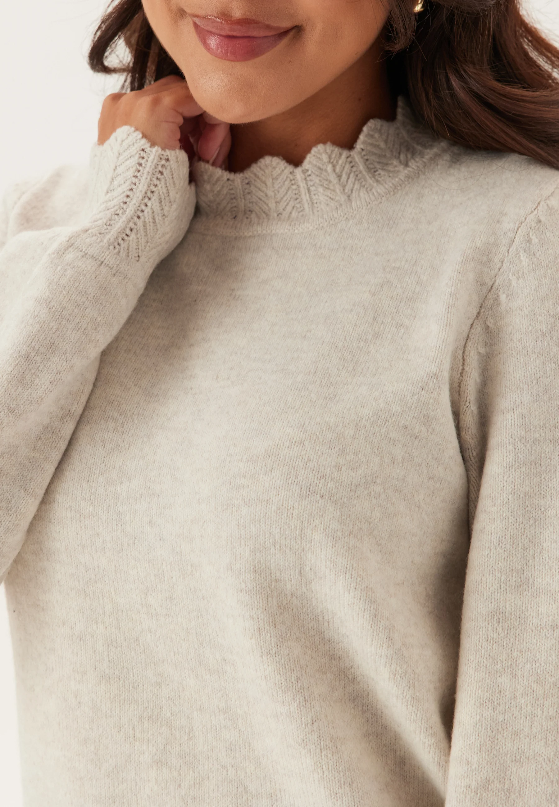 Vinikolina O-neck L/S KNIT TOP - Image 4