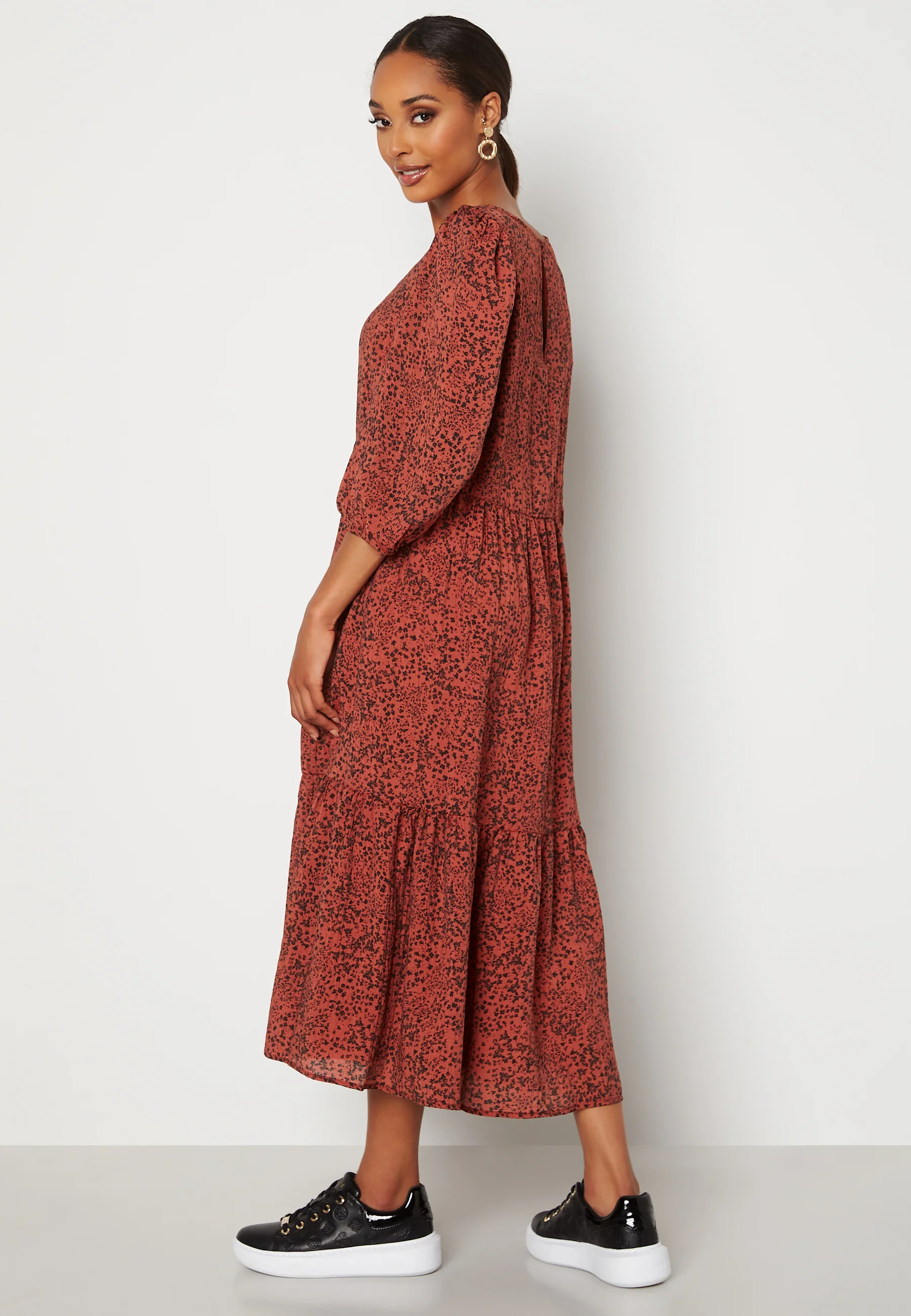 Viole 3/4 Midi Dress - Image 2