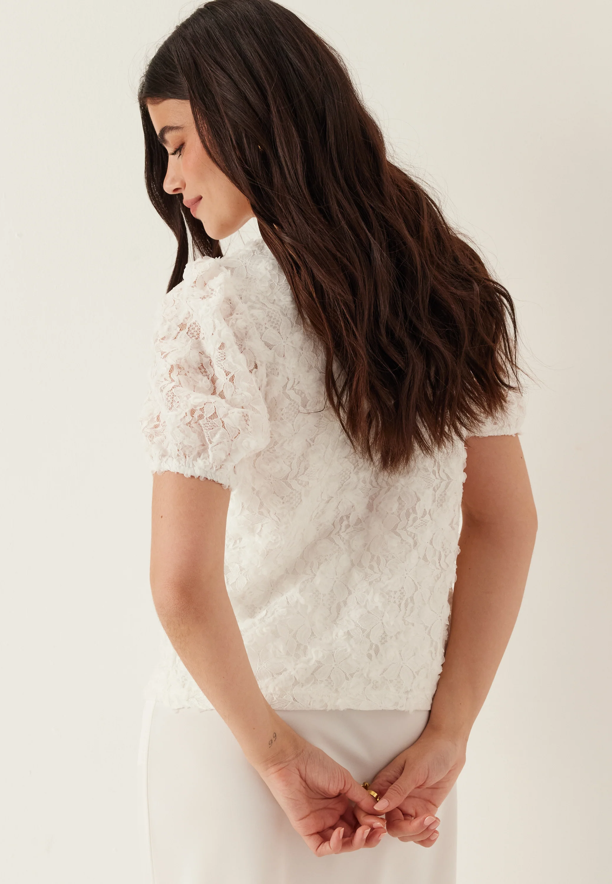 Visasha O-neck S/S TOP - Image 2