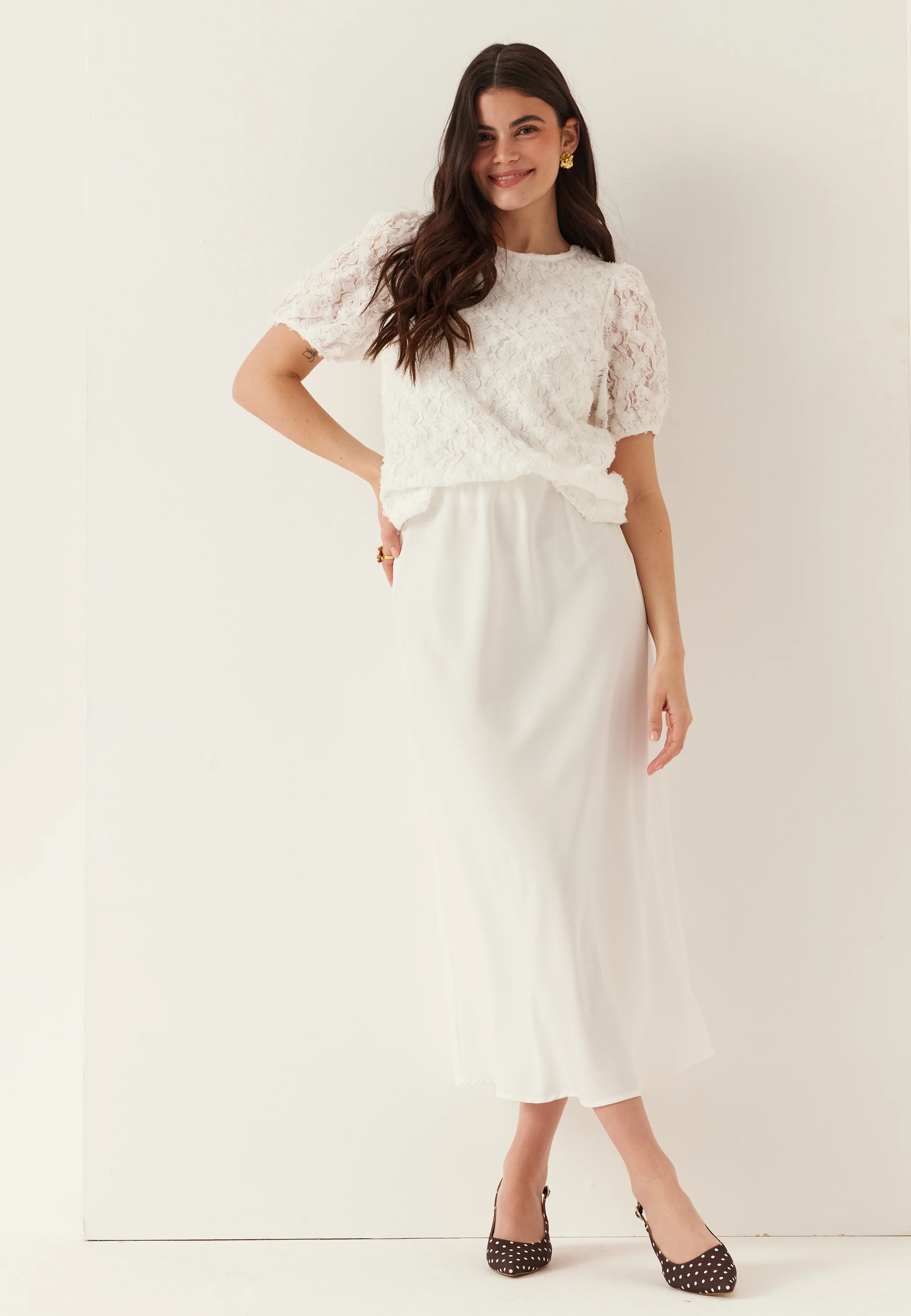 Visasha O-neck S/S TOP - Image 3