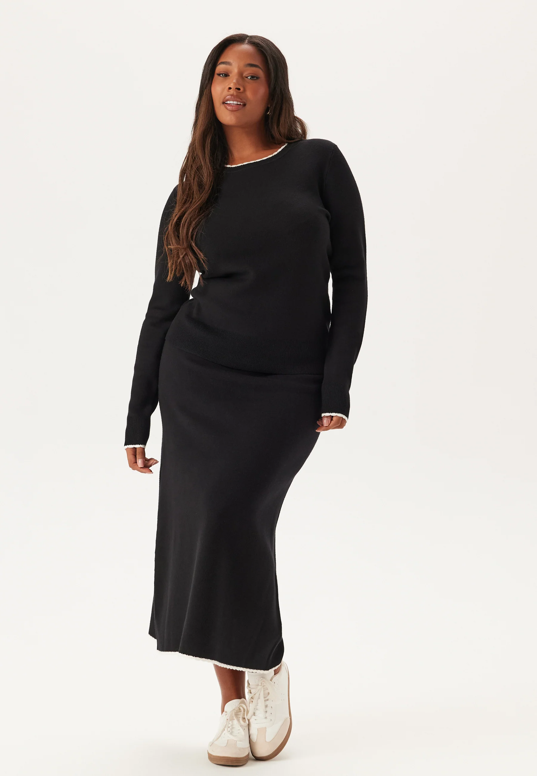 Viscose Contrast Knitted Skirt - Image 5