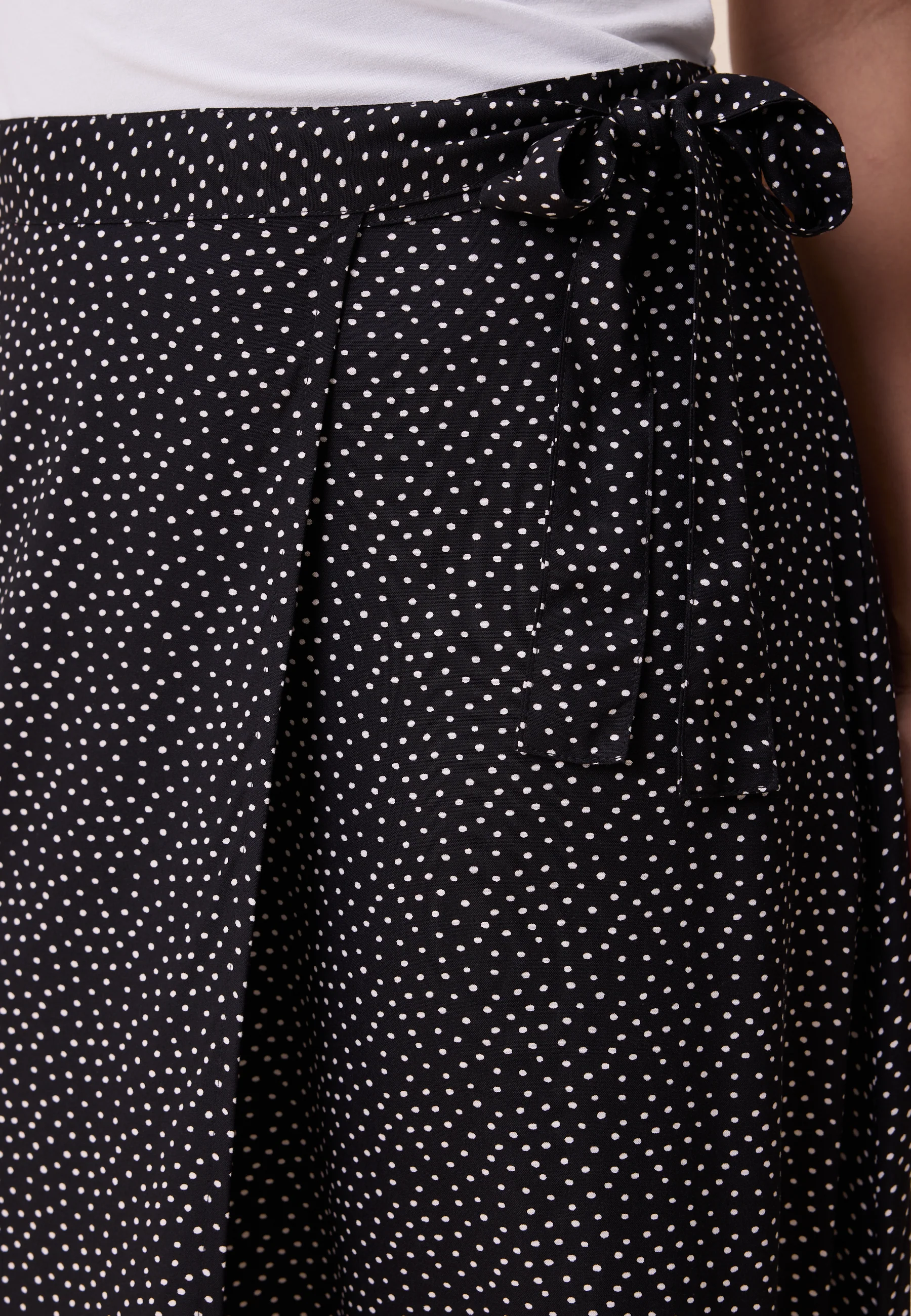 Viscose Midi Wrap Skirt - Image 2