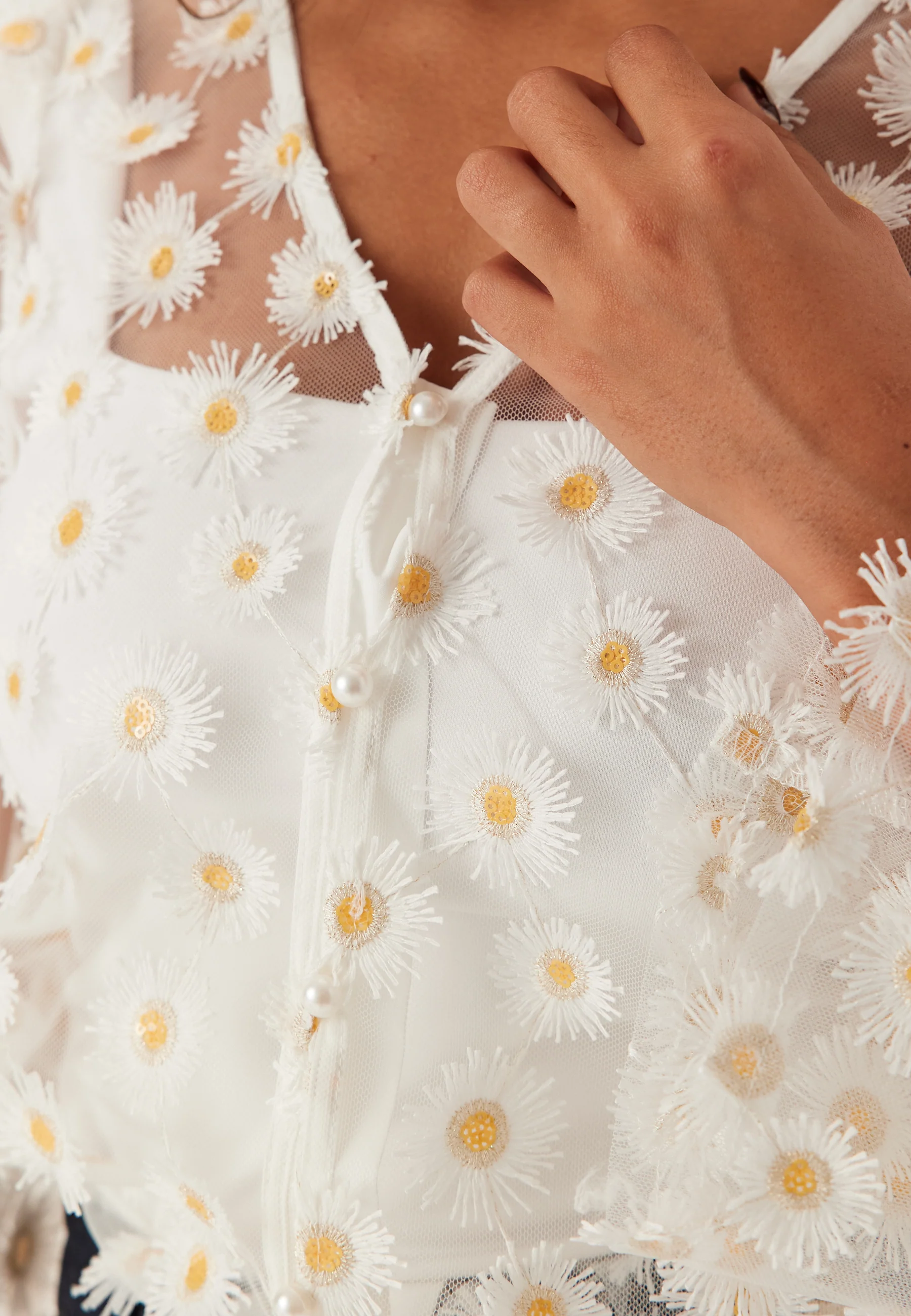Visola L/S FLOWER TOP FLOWER T - Image 4