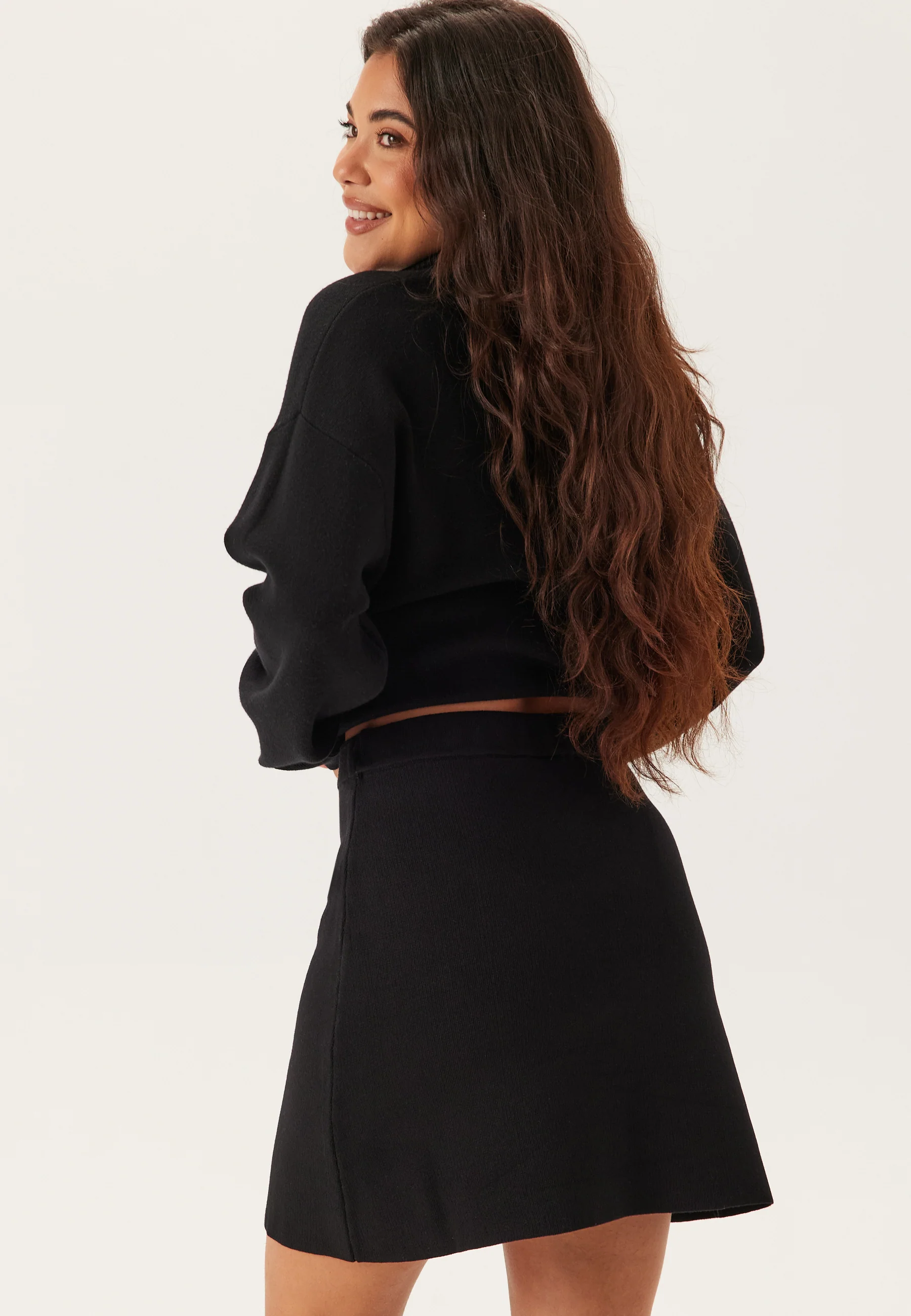 Visway Short A-line Knit Skirt - Image 3