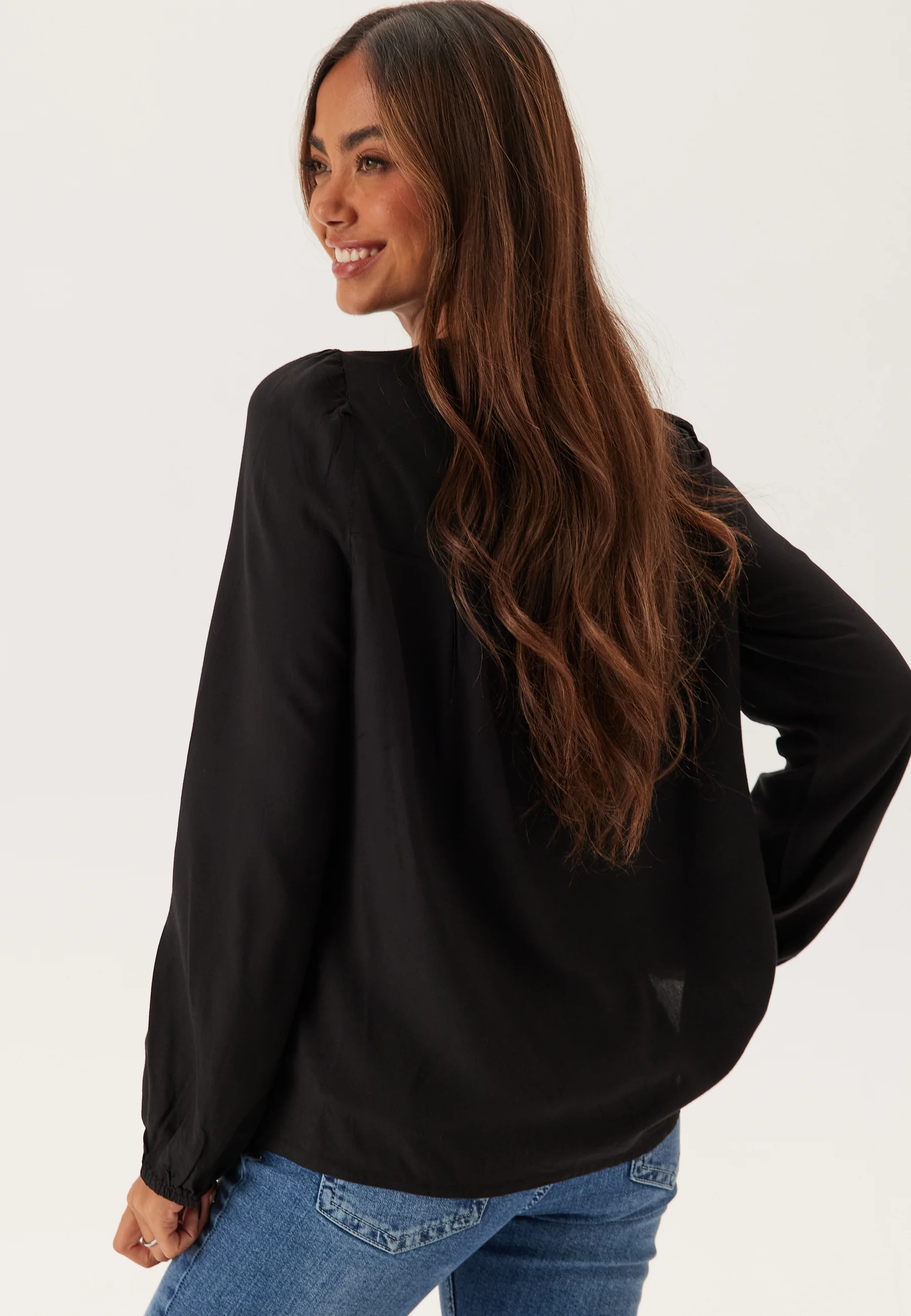 Vmdebbie Ls Pleat Top - Image 4