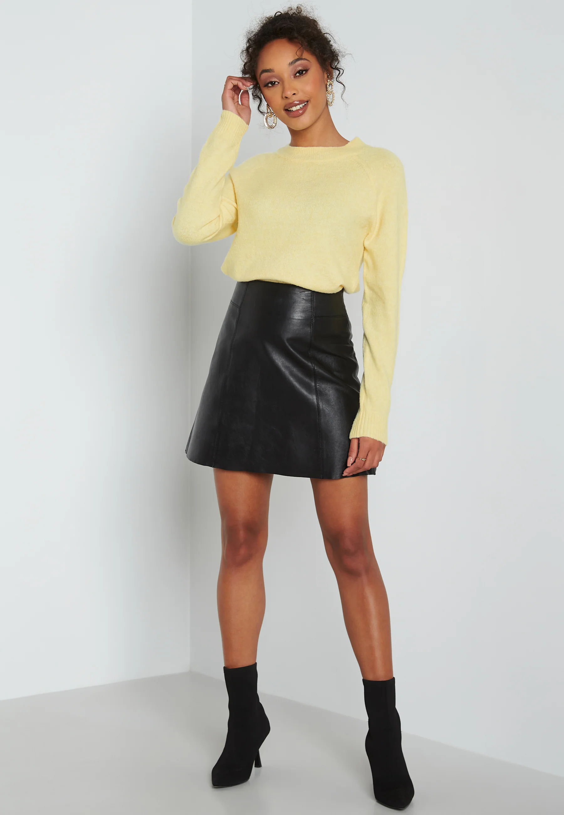Vmdoffy LS O-Neck Blouse - Image 3