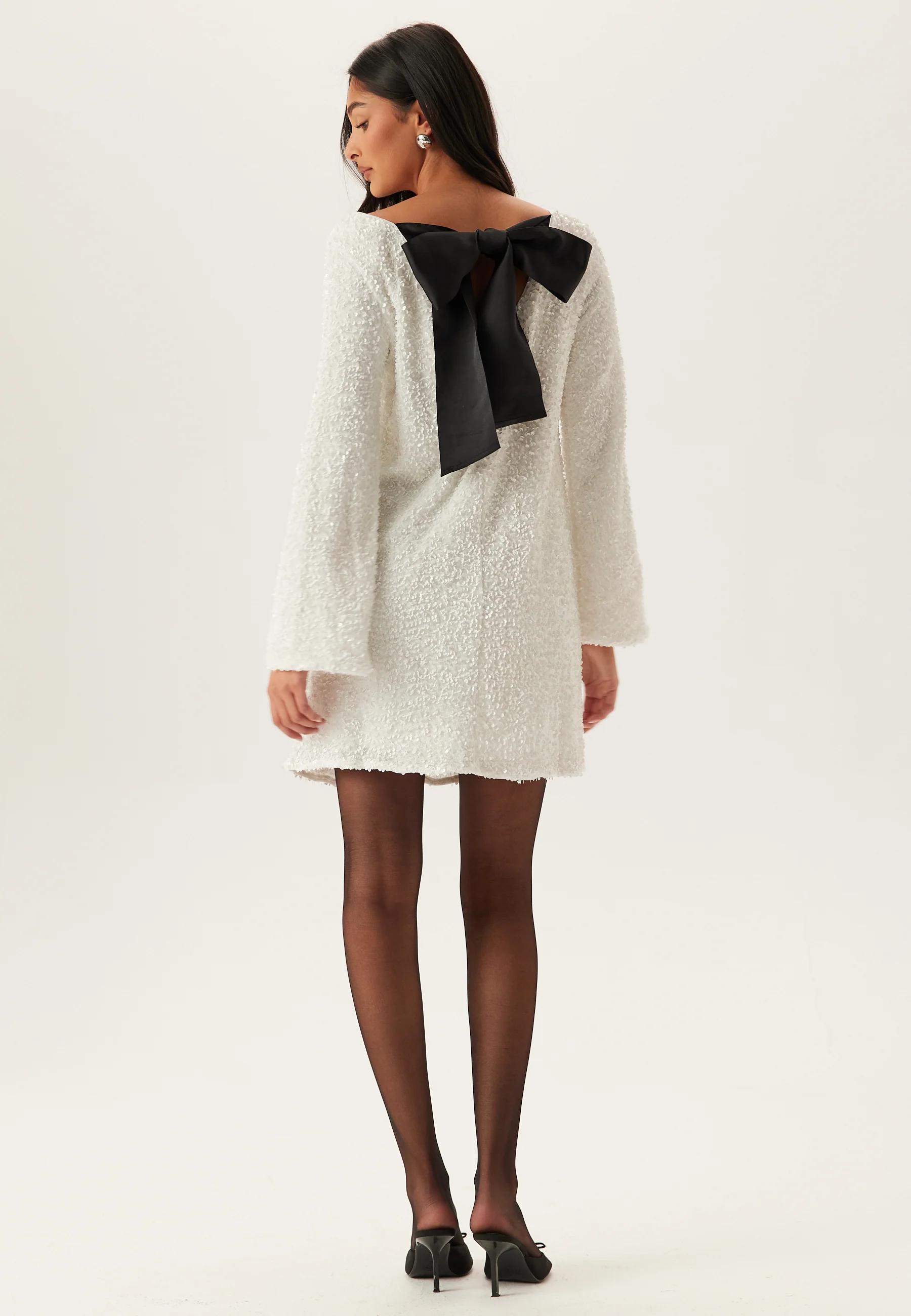 Vmetta Ls Boatneck Short Bow D