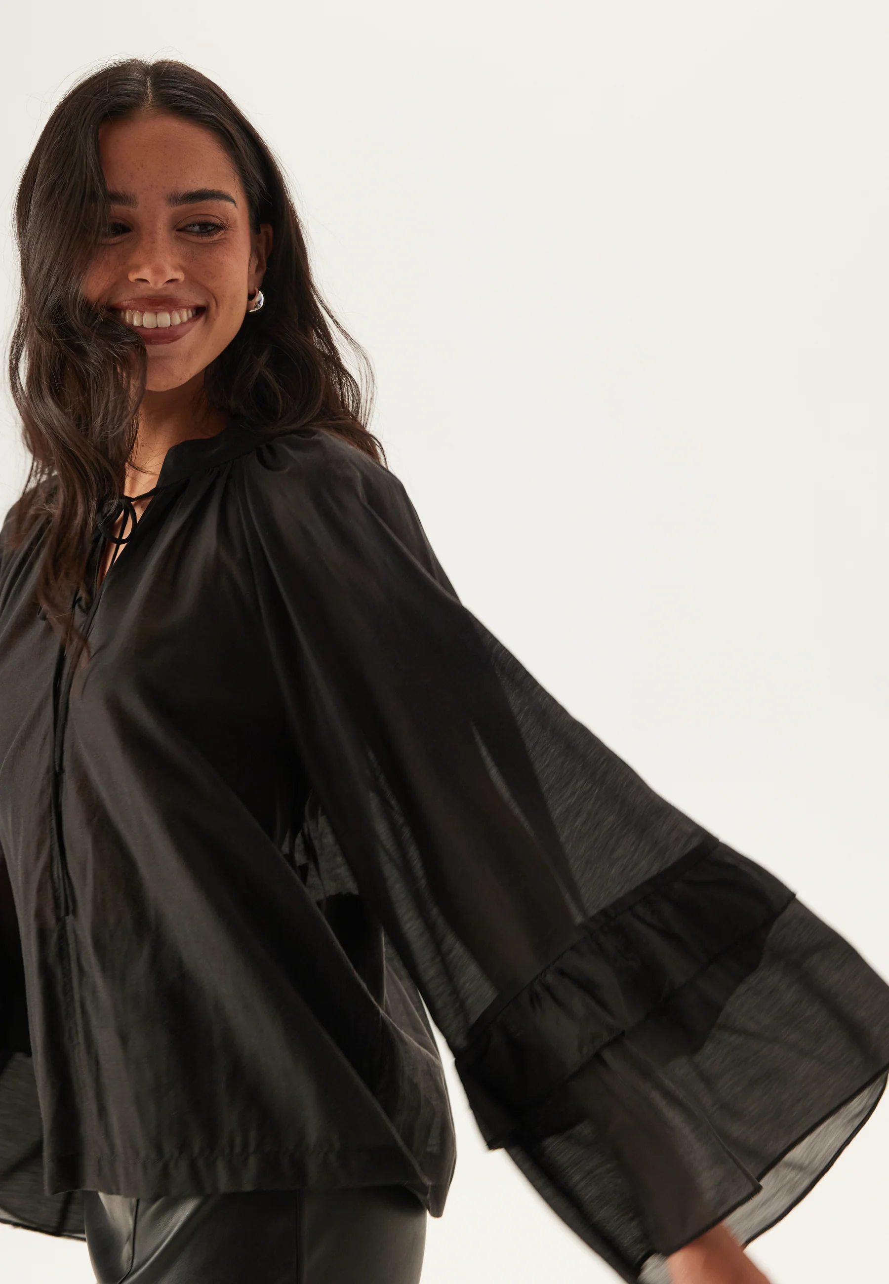 Vmjenna 7/8 Frill Top - Image 4