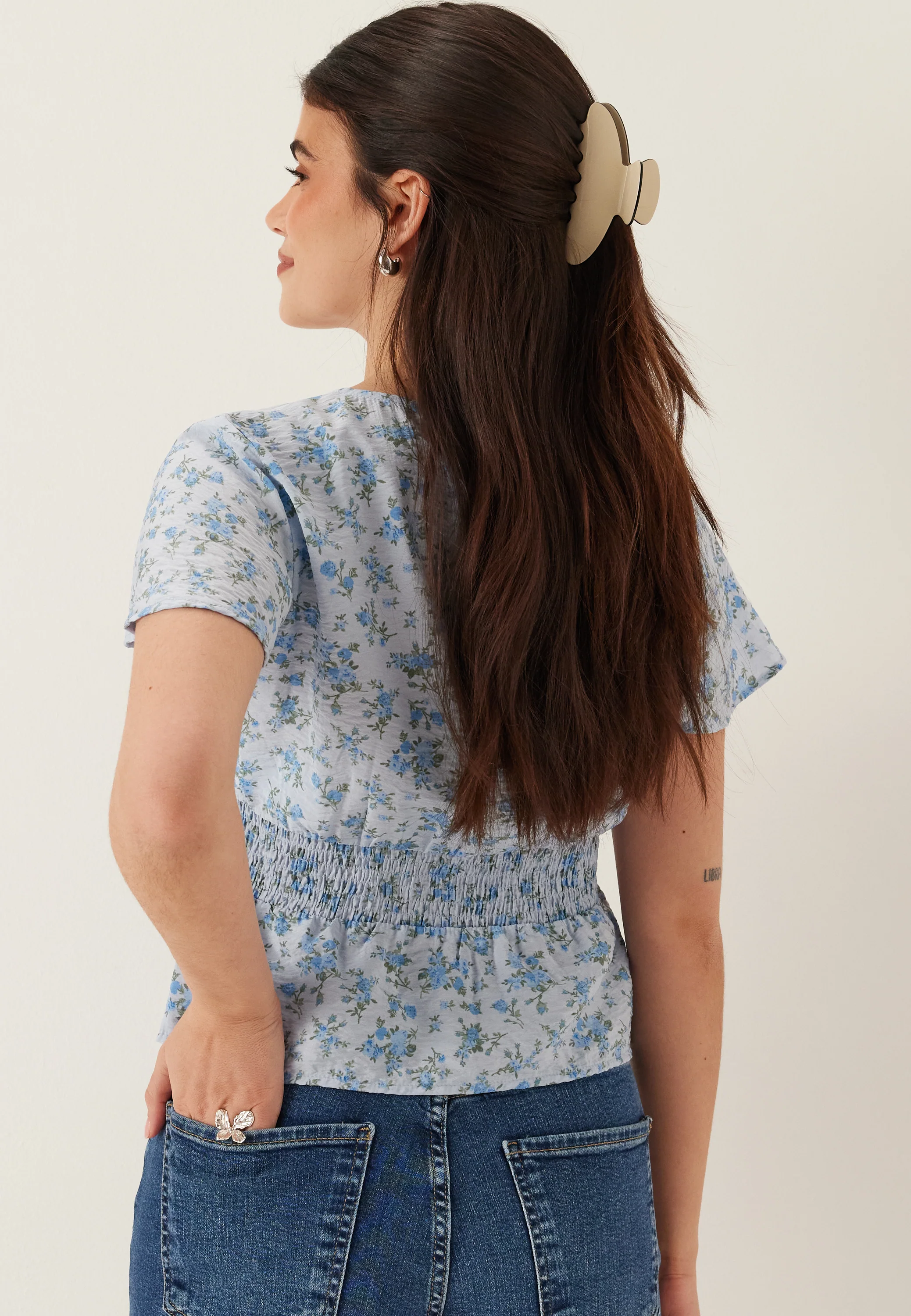 Vmjosie Ss V-neck Short Smock Top - Image 2