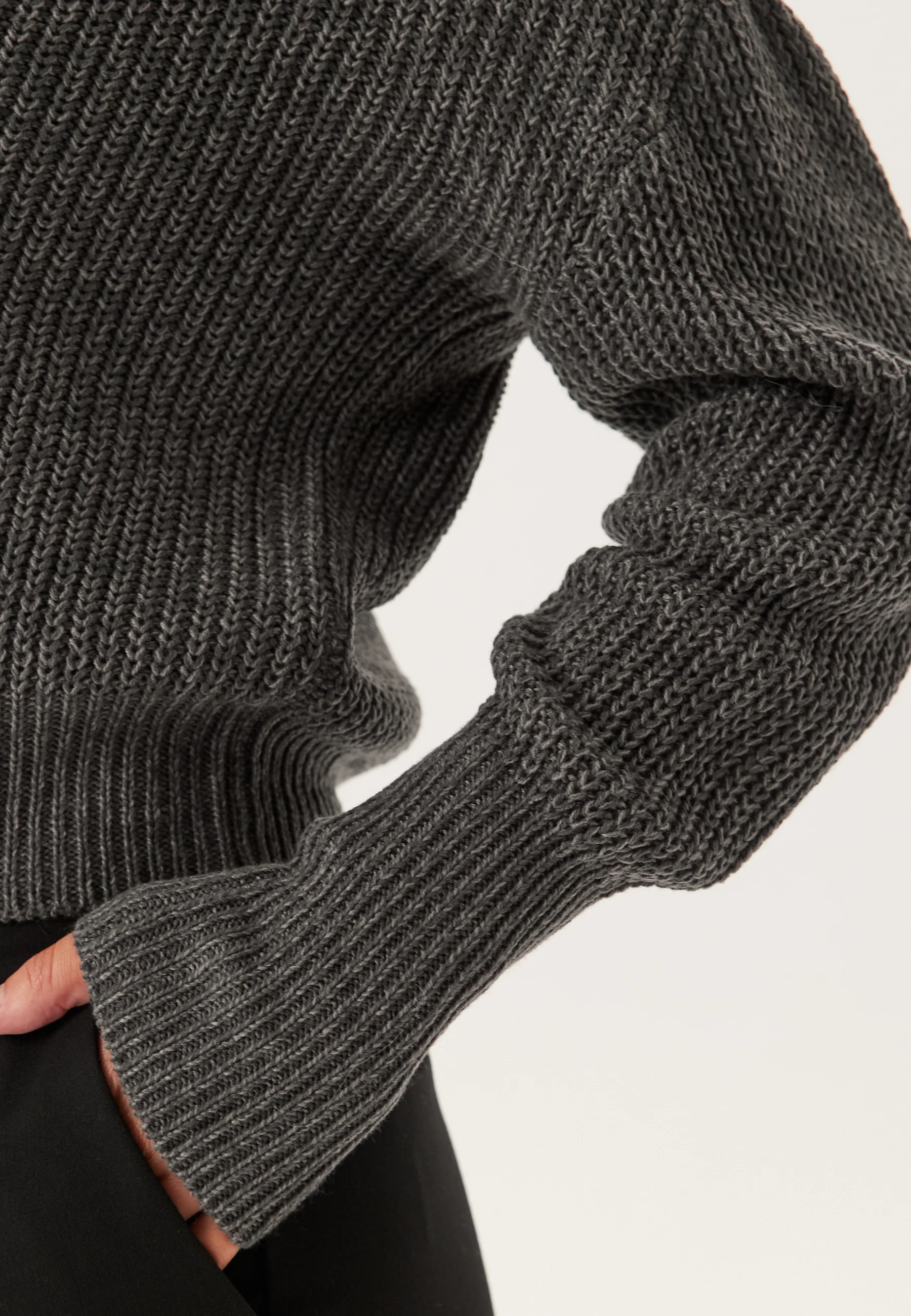 Vmlea LS V-Neck Cuff Cardigan - Image 4