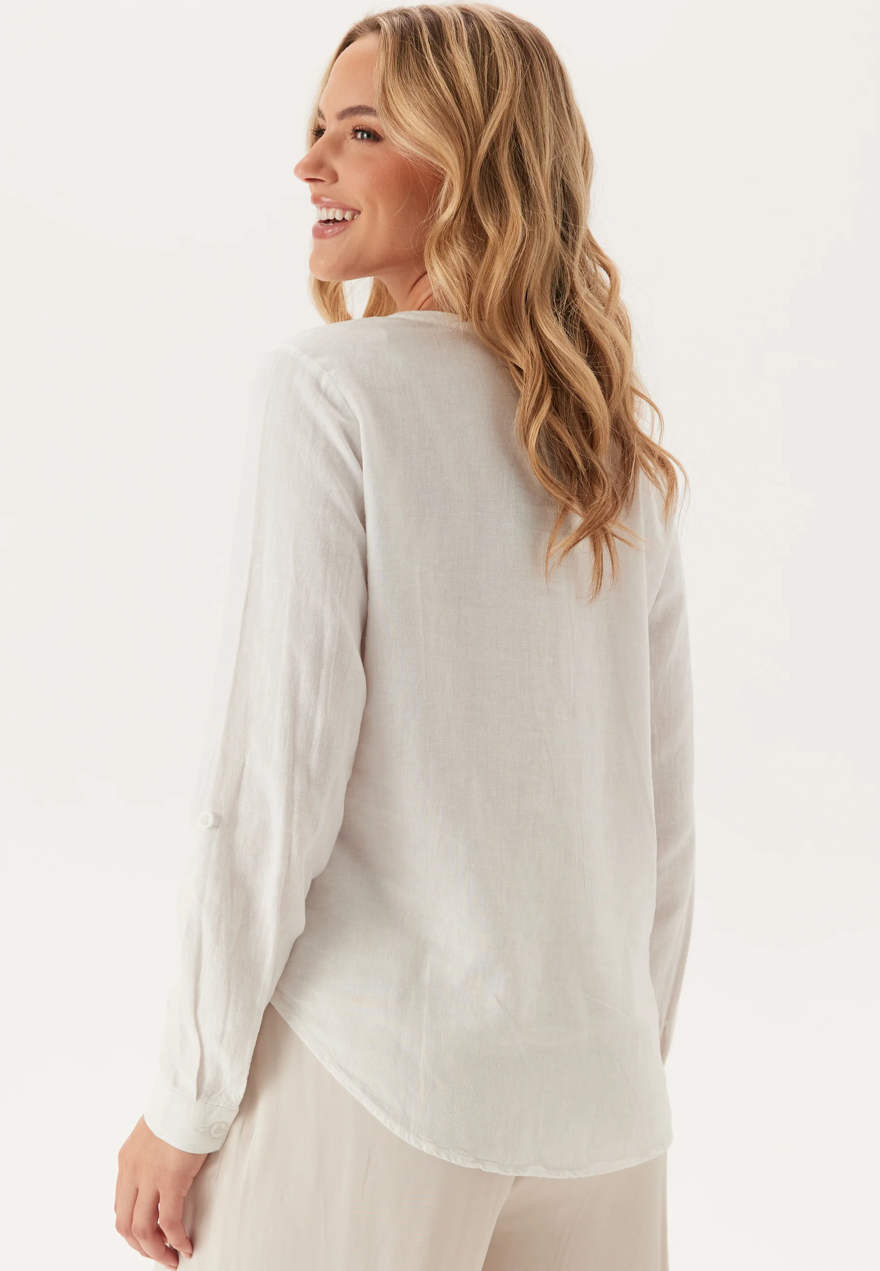 Vmlinn Ls V-neck Shirt - Image 3