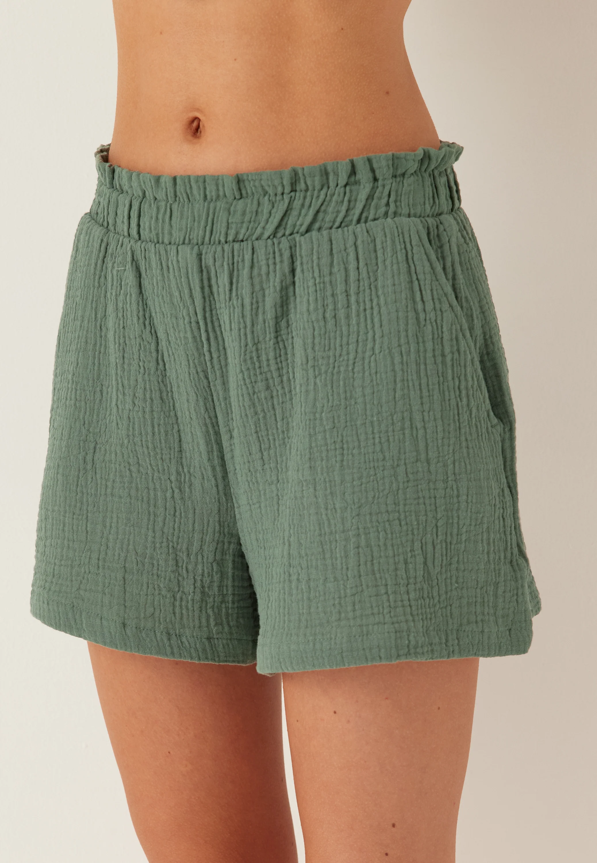 Vmnatali High Waist shorts - Image 3