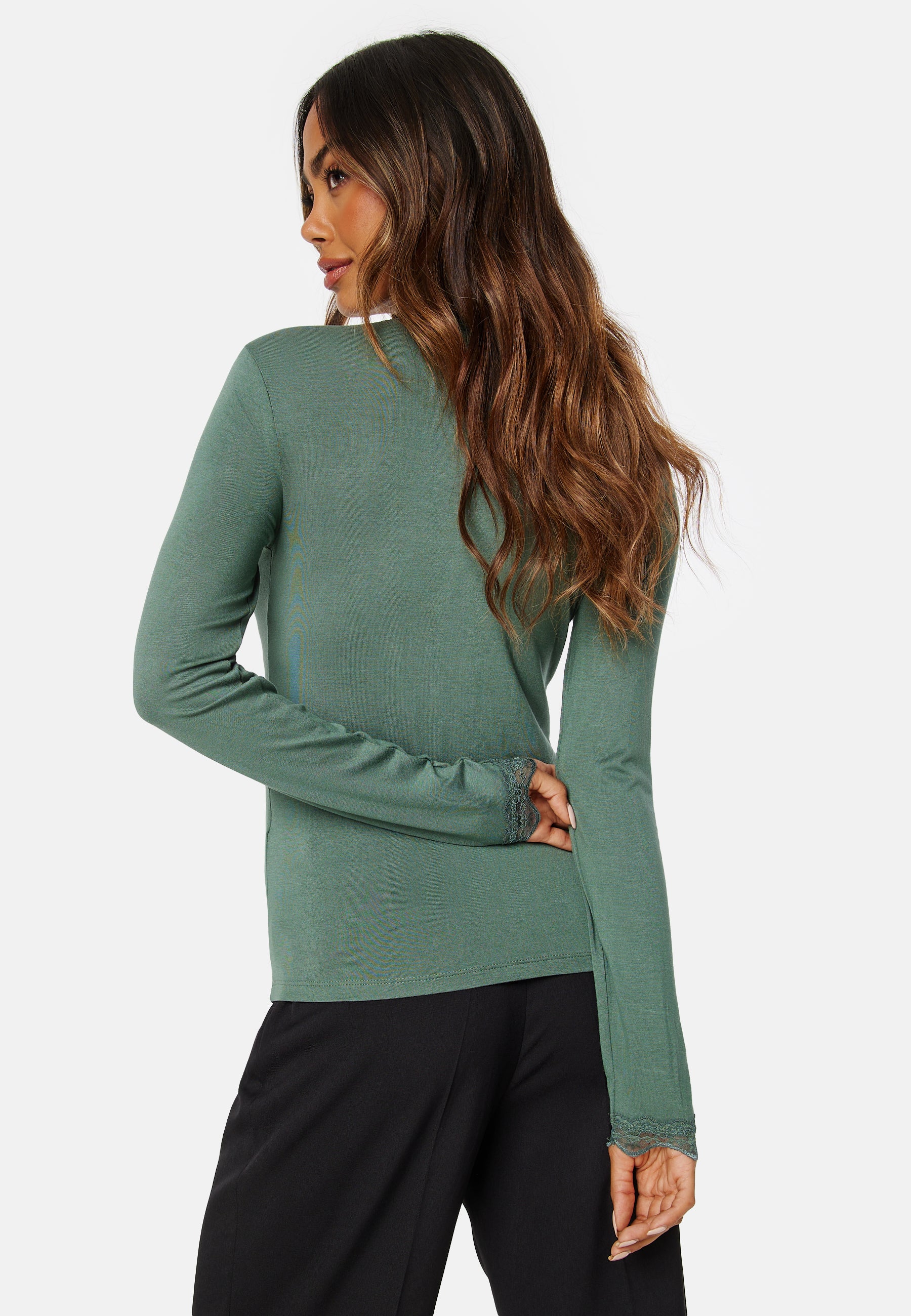 Vmrosa LS Higneck Top - Image 2