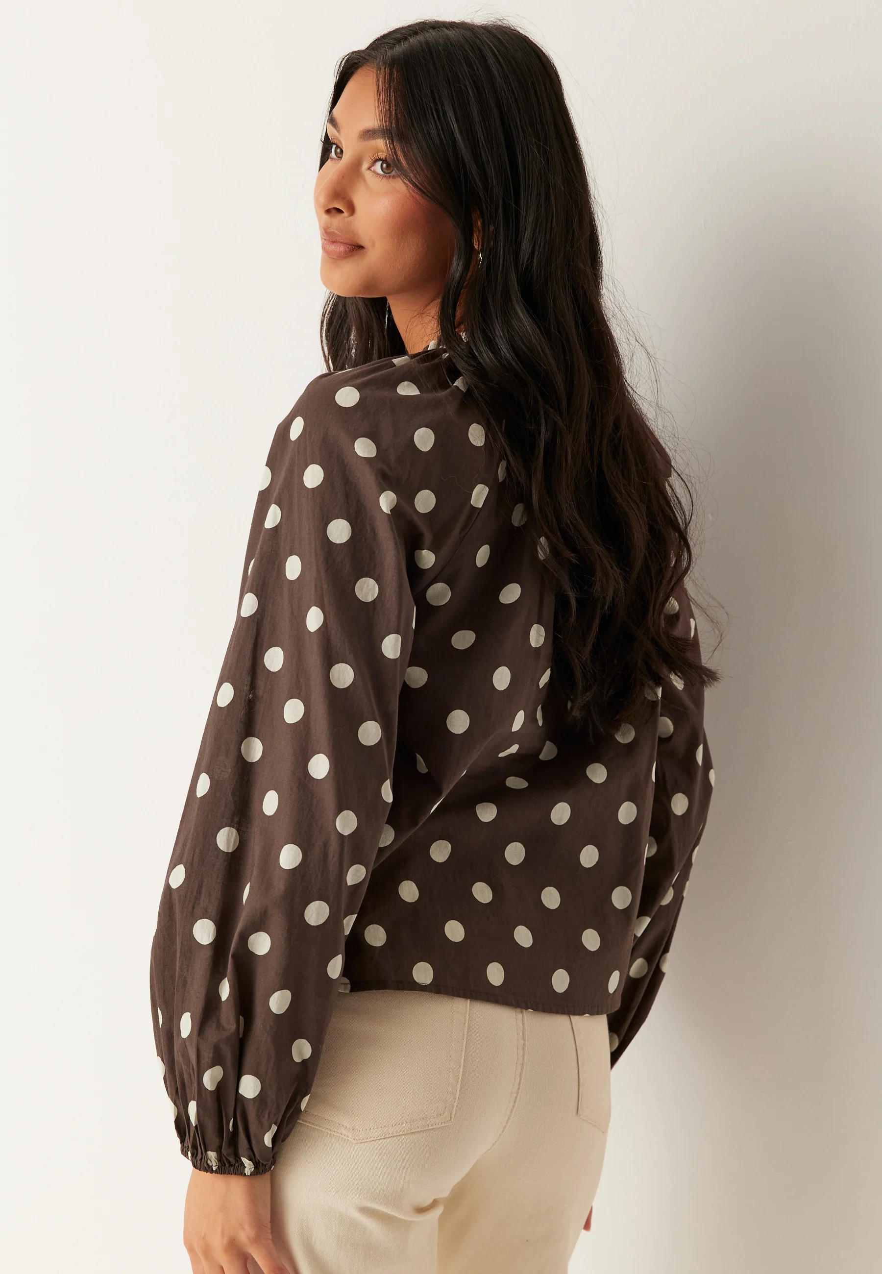 Vmroxy Ls Tie Top - Image 2