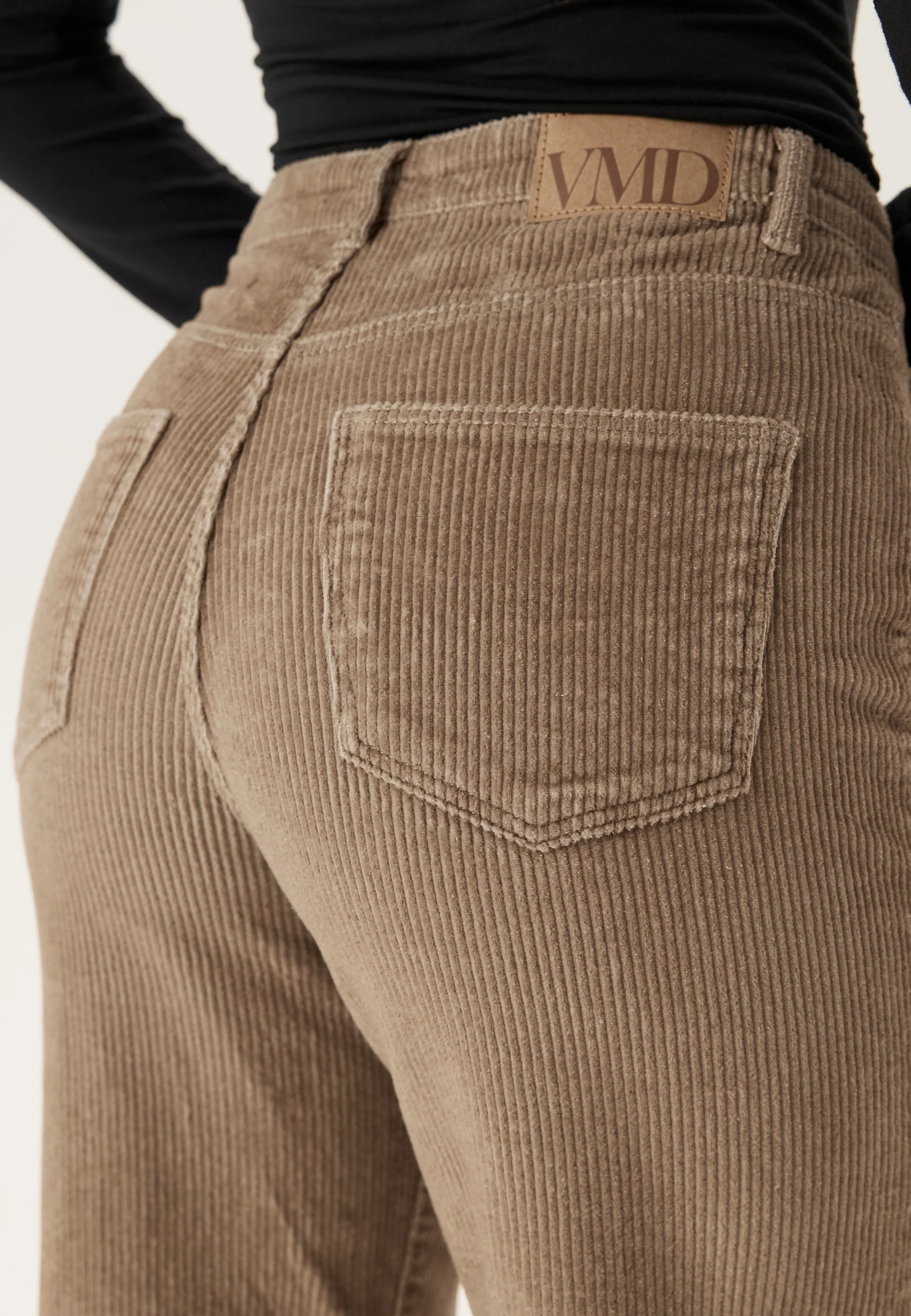 Vmtessa Hr Wide Corduroy Pants - Image 4