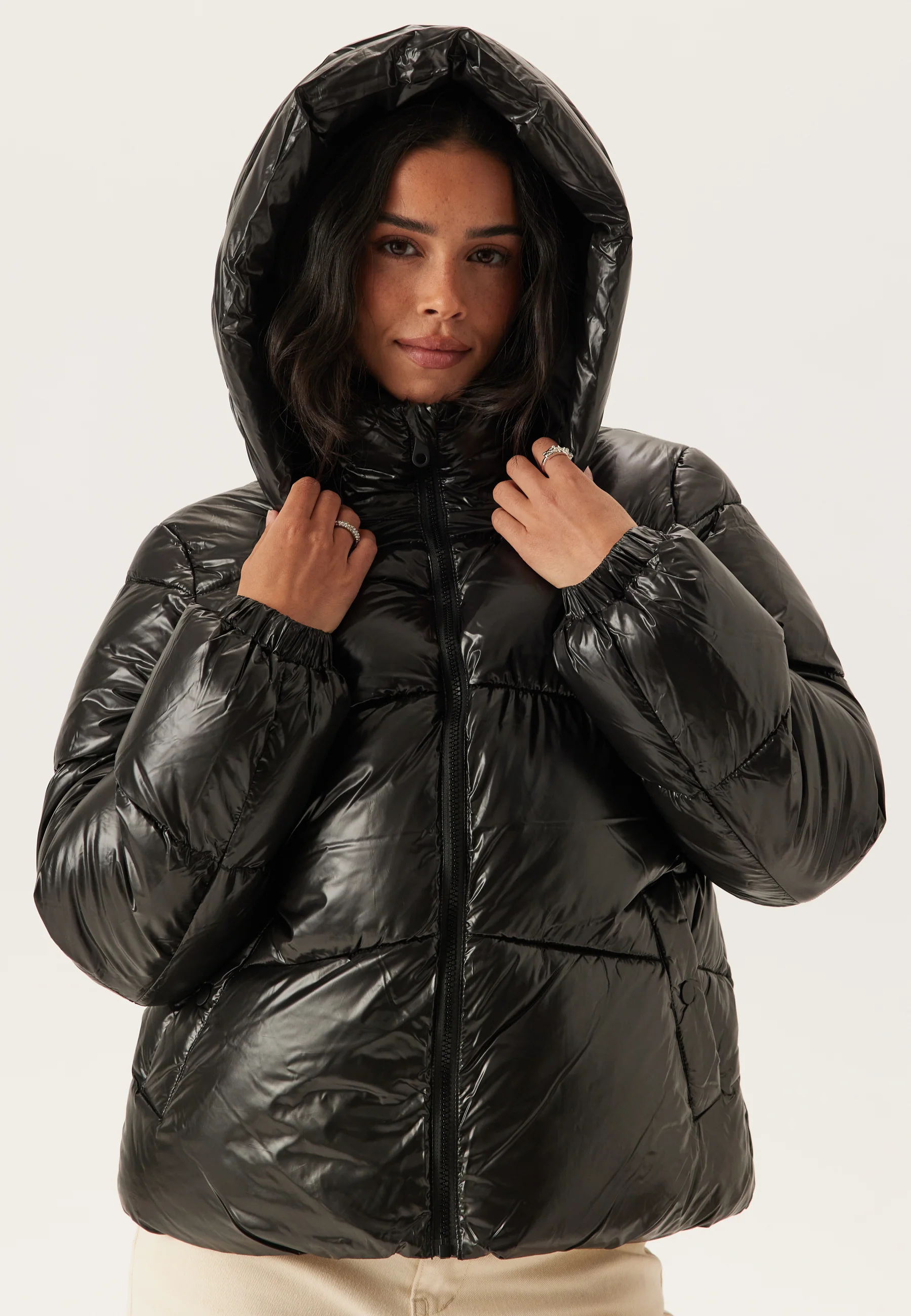 Vmuppsashiny Short Jacket - Image 4