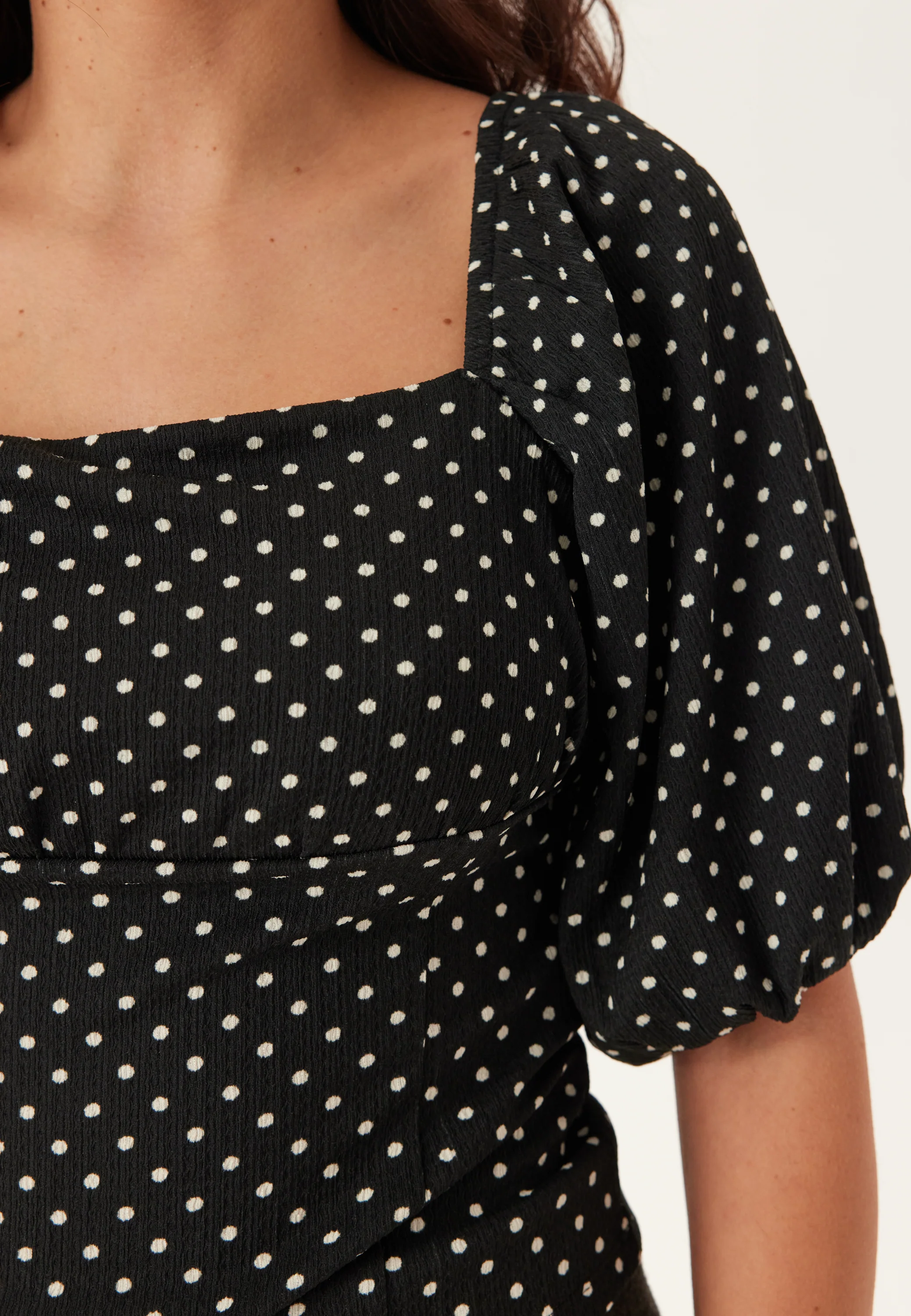Volume Sleeve Top - Image 4