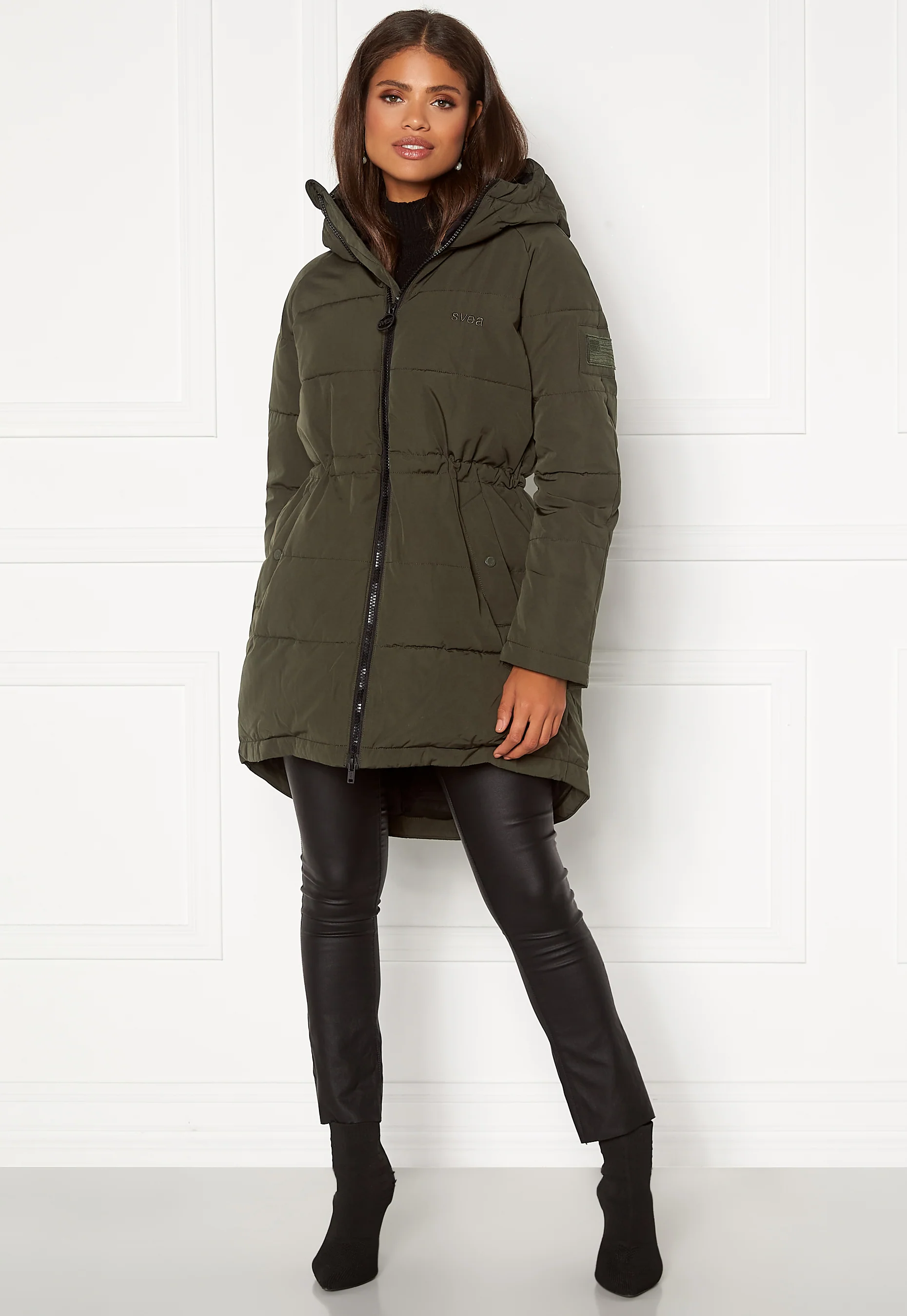 W. Hourglass Puffer Jacket - Image 2