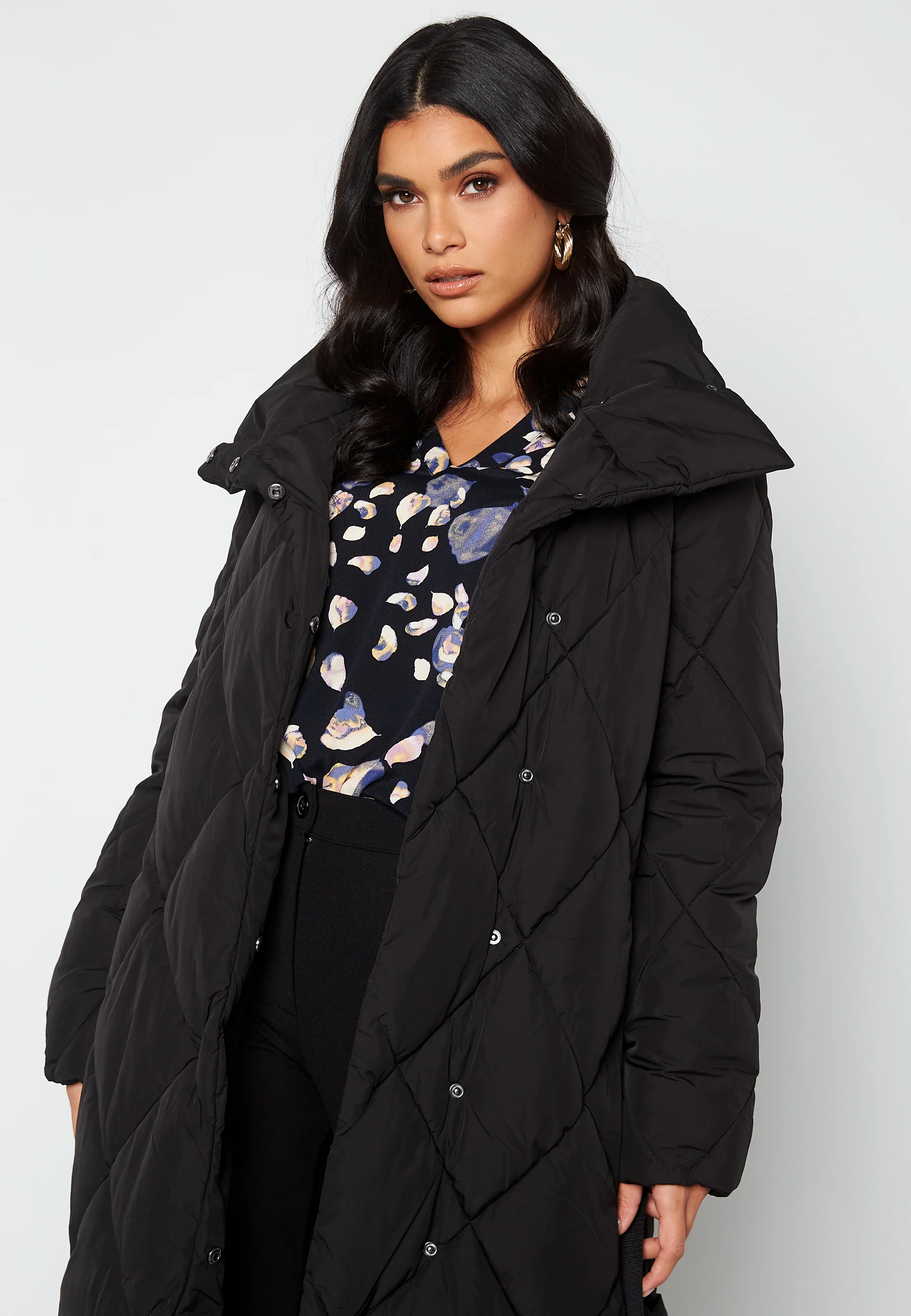 Wanas Quilted Coat - Image 4