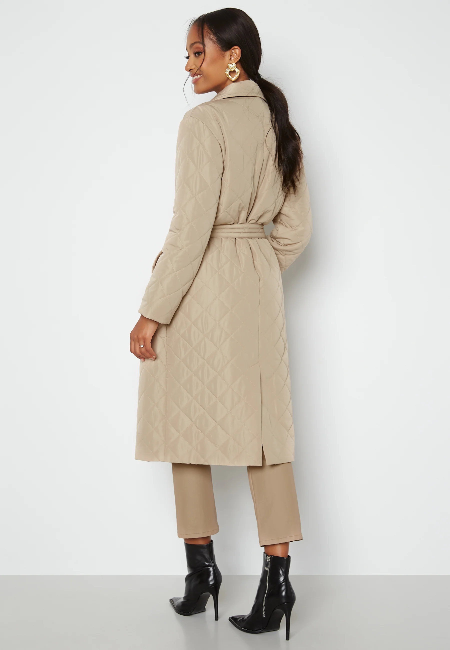 Wendolyn Quilted Coat - Image 2