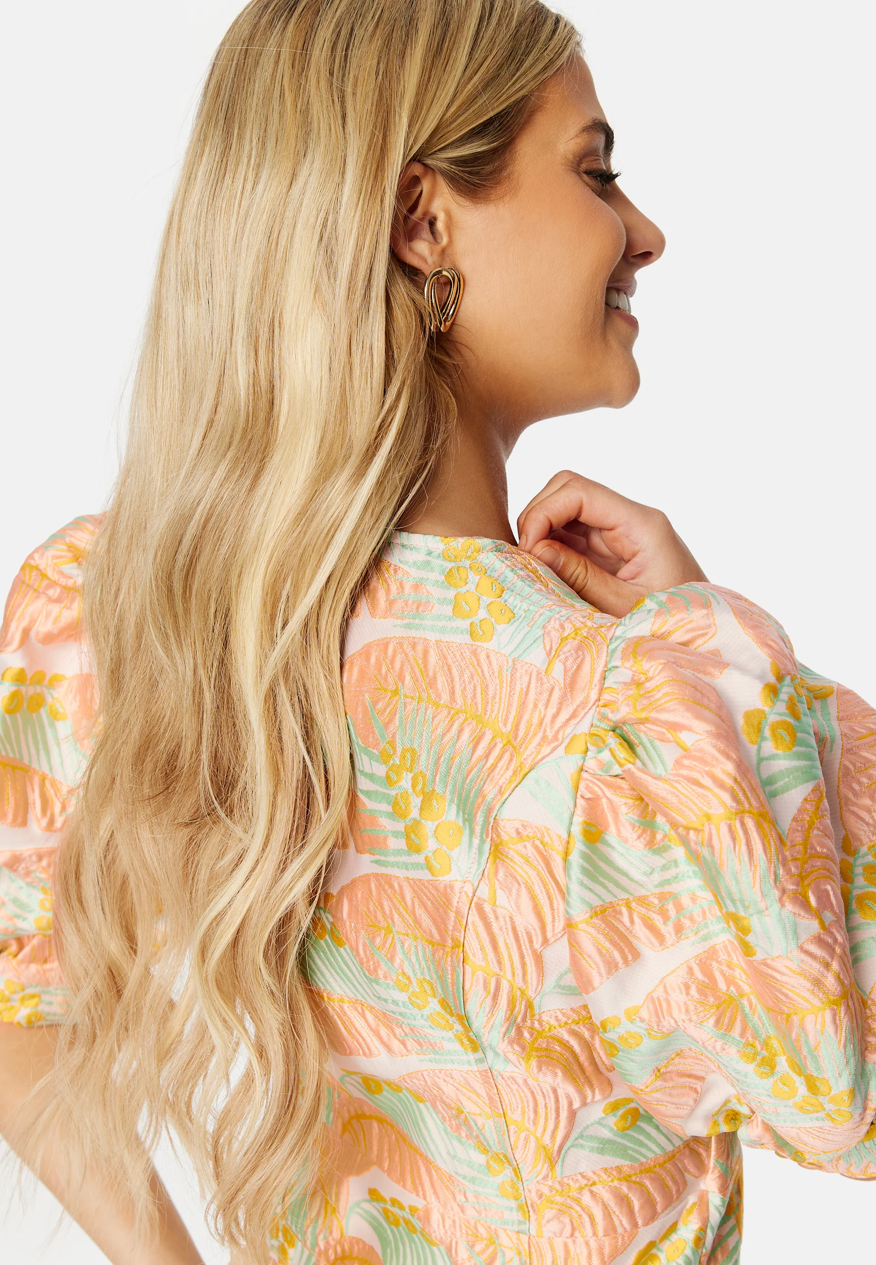 Wilda 2/4 Wrap Dress - Image 5
