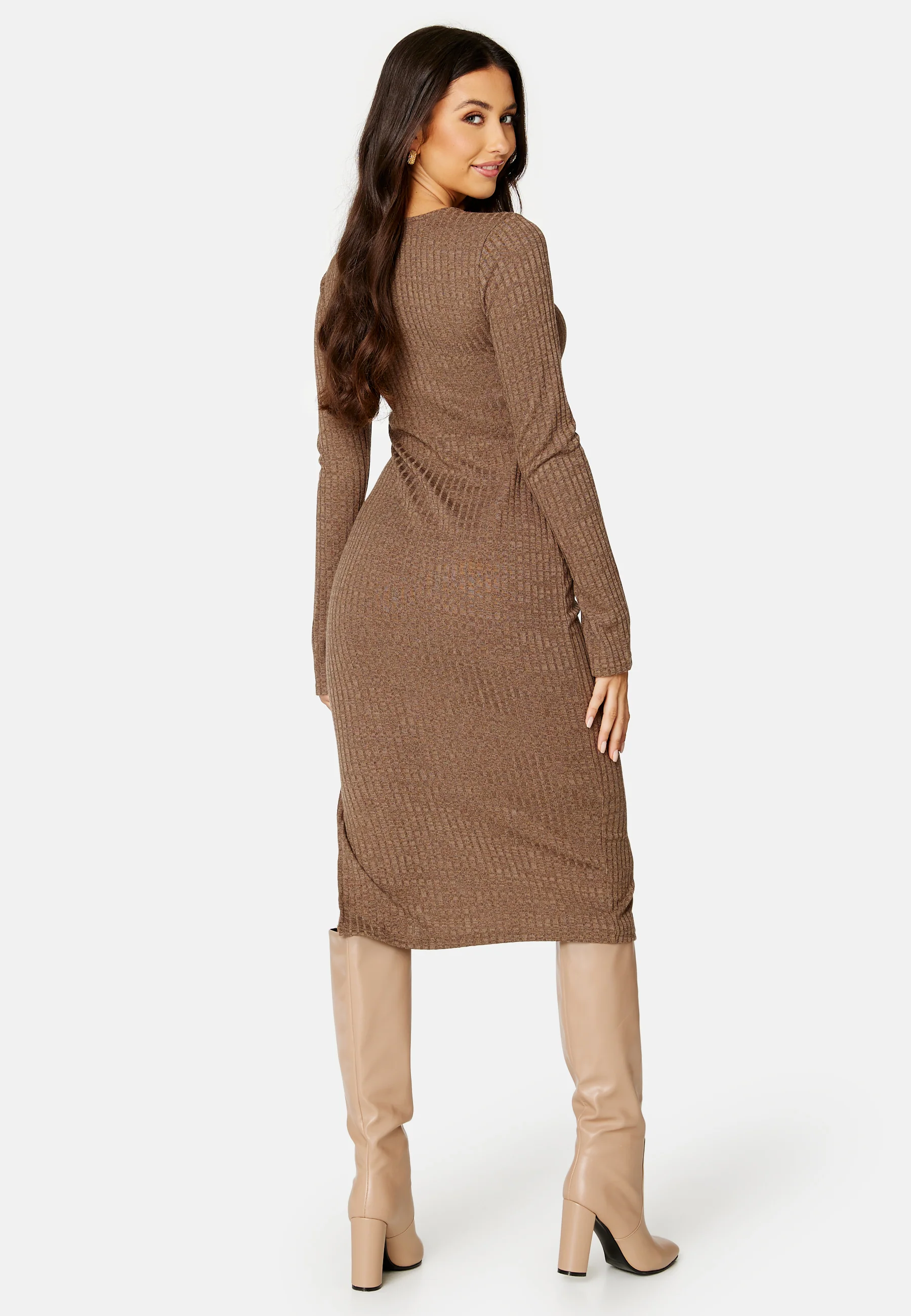 Winter deep V-neck dress - Image 2