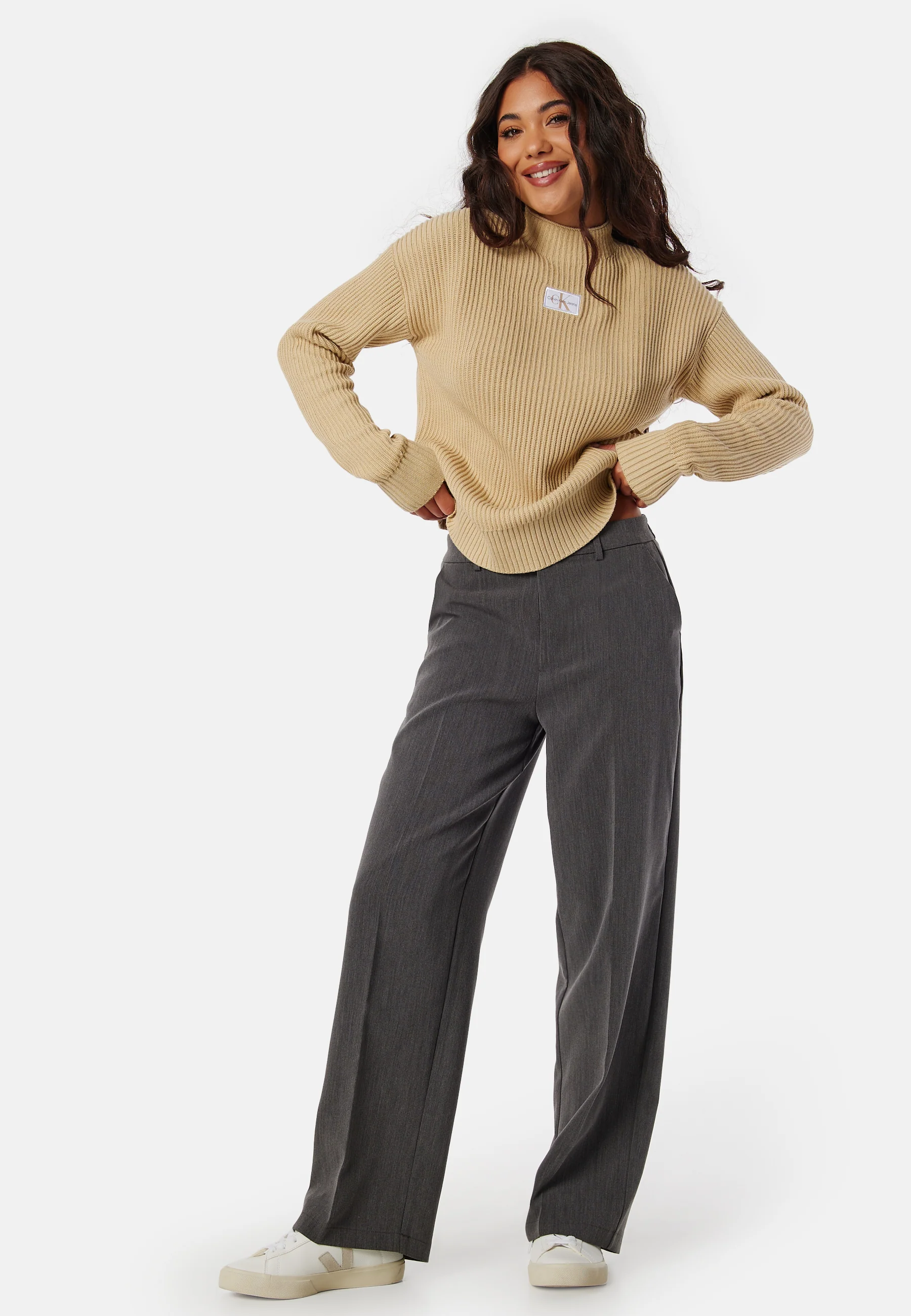 Woven Label Loose Sweater - Image 3