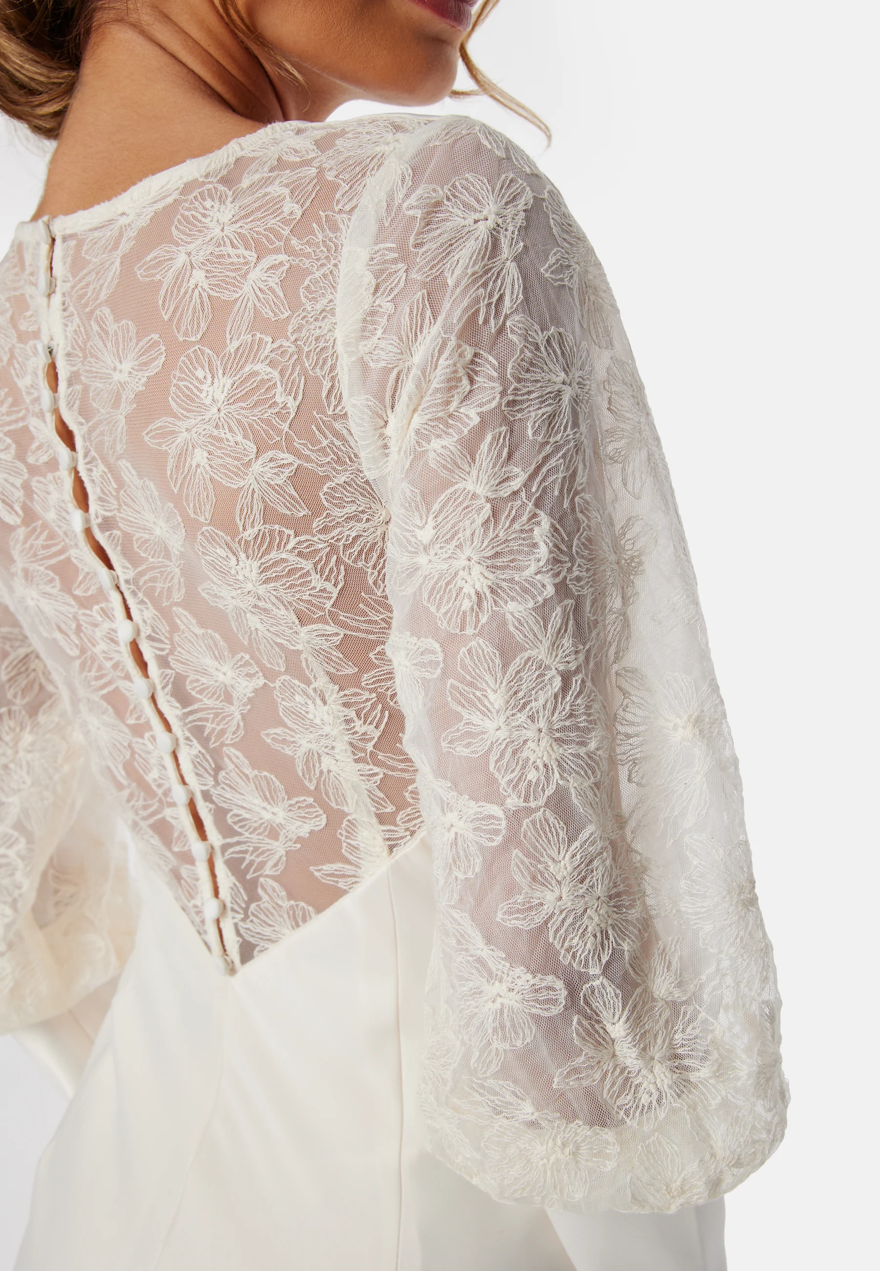 Yasdottea Ls Train Dress - Image 4