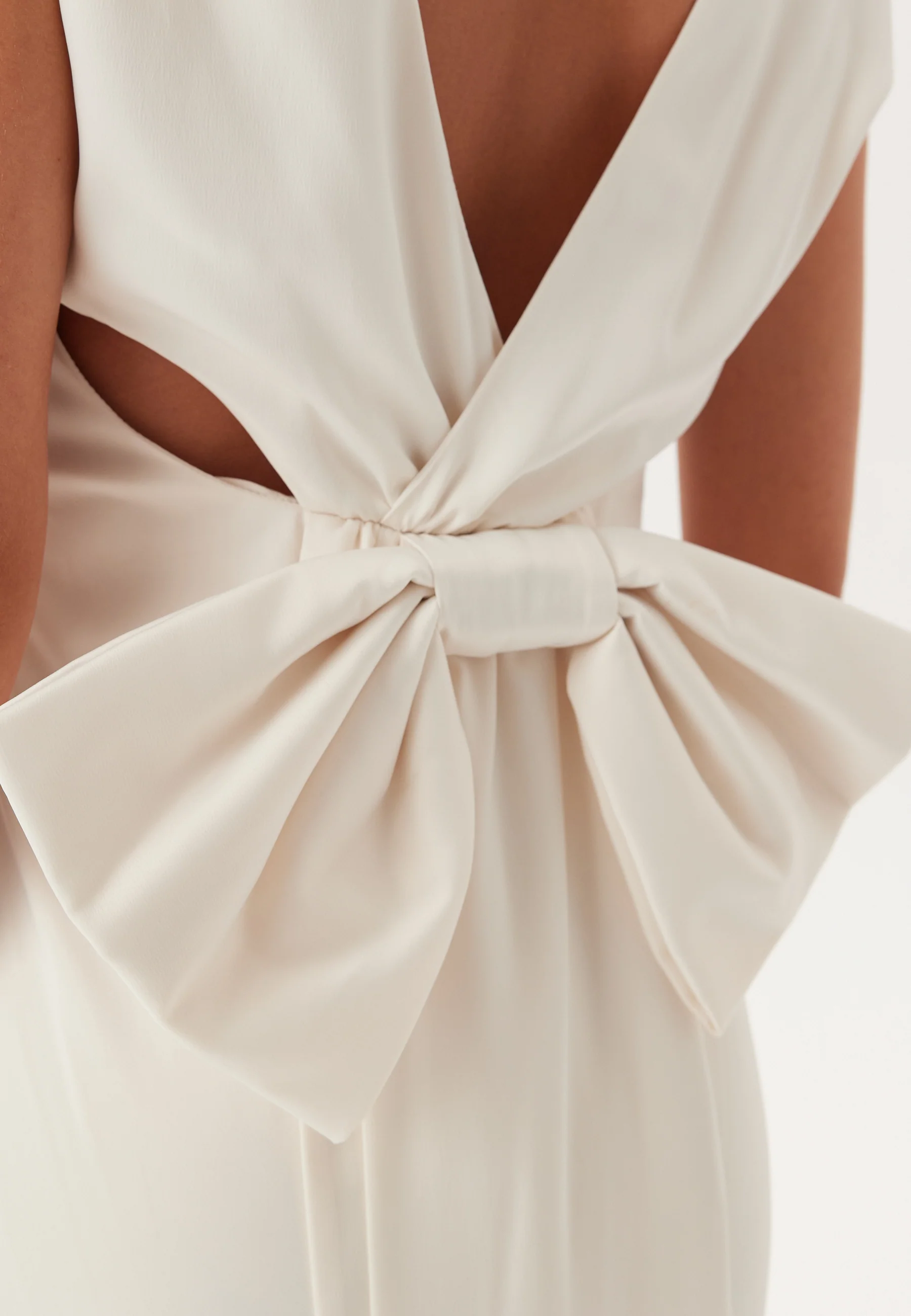 Yasdottea Ss Train Dress - Image 5