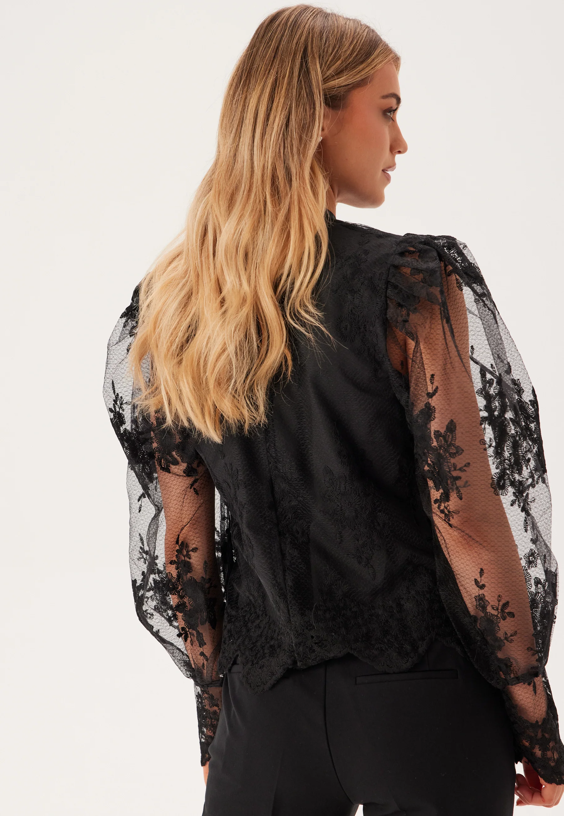 Yaslisa Ls Lace Top W Lining - Image 2