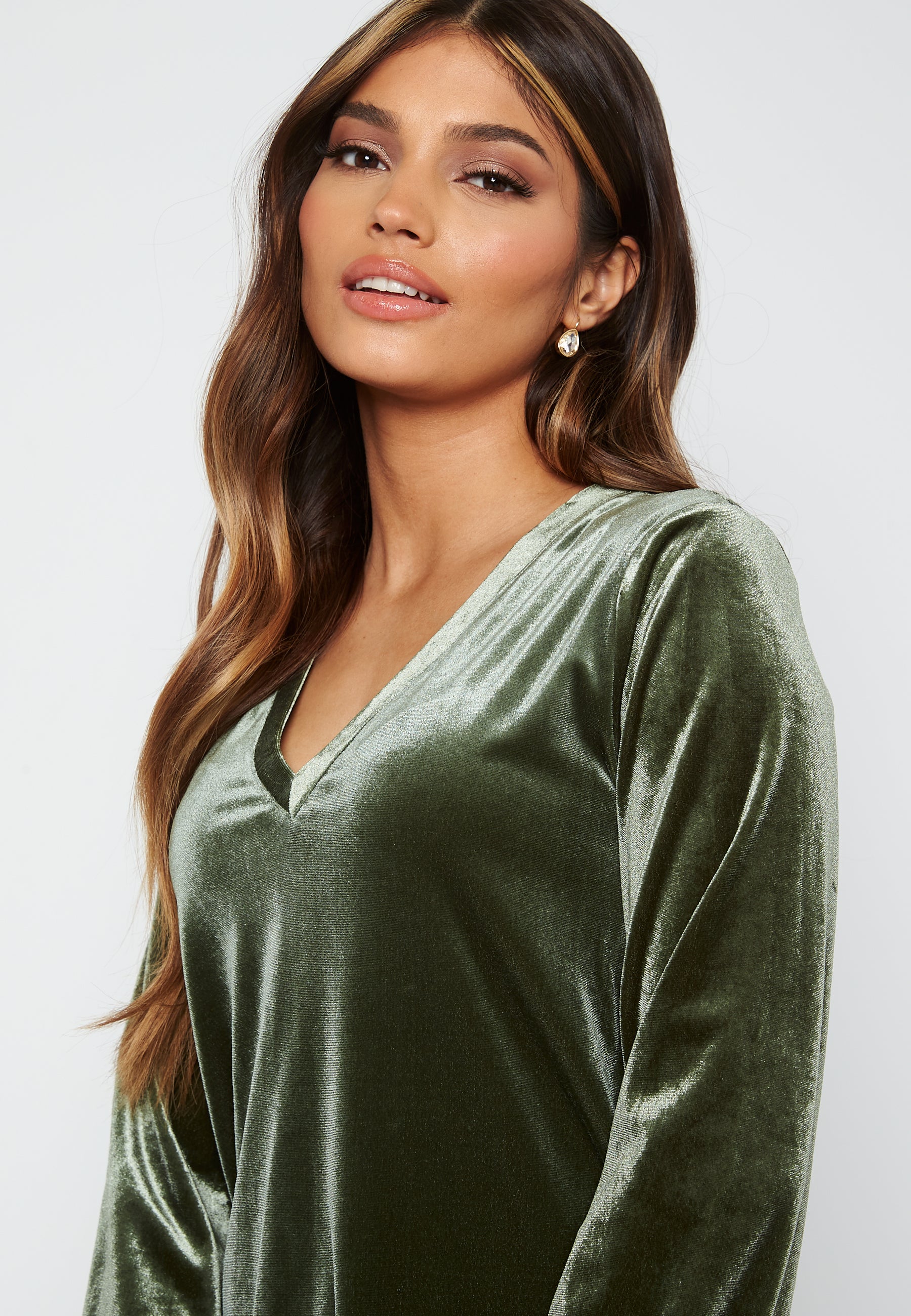 Yesly velvet top - Image 4