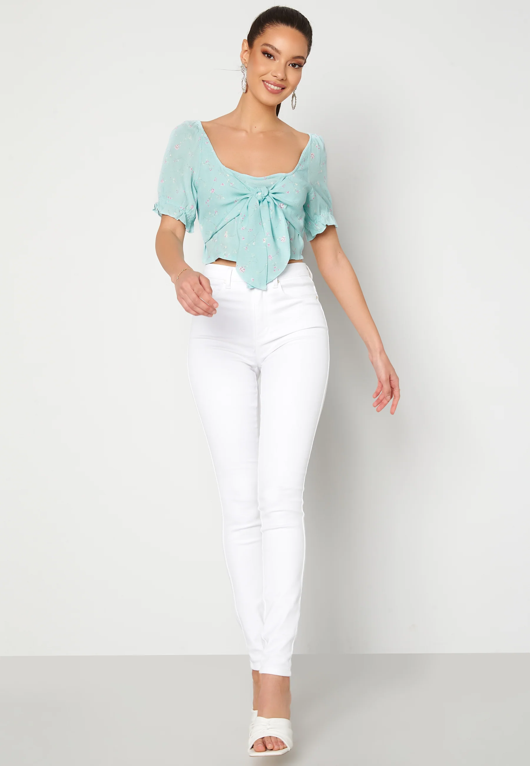 Yvonne SS Cropped Top - Image 2