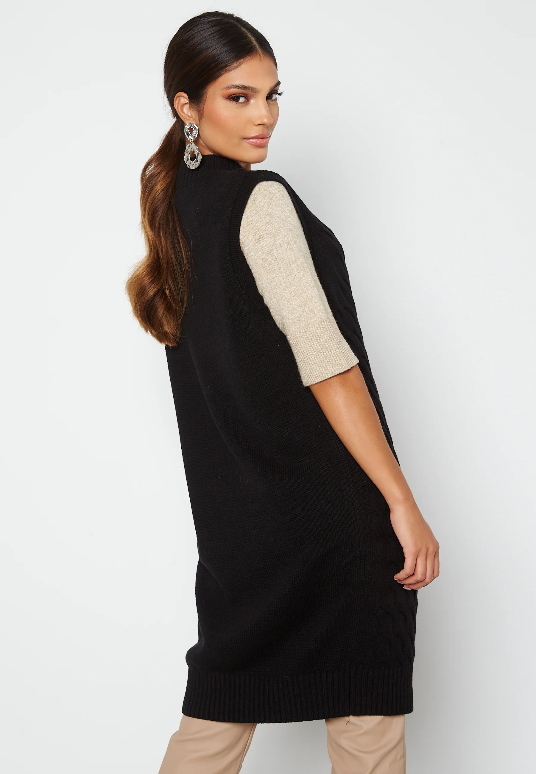 Zuri Cable S/L Knit Vest Dress - Image 3